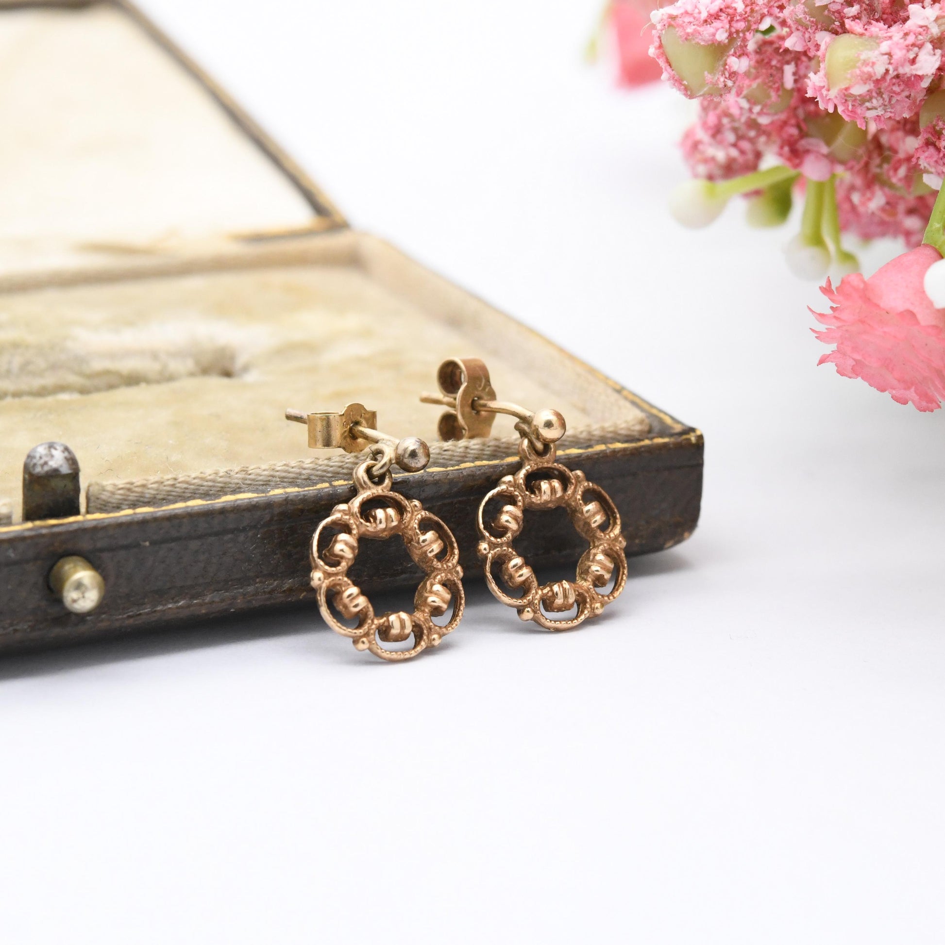 Vintage 9ct Gold Openwork Flower Drop Earrings - Pretty Solid Gold Floral Stud Dangle Earrings with Butterfly Backs | Gift for Her
