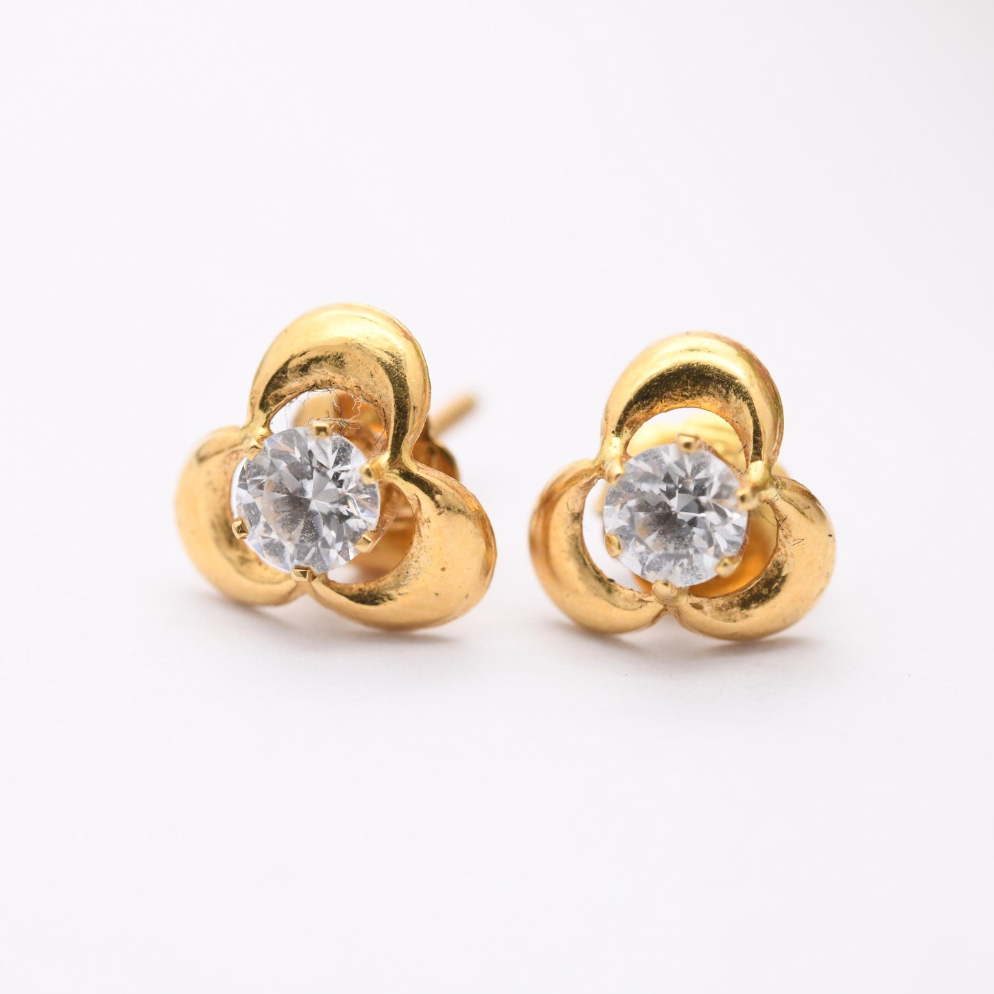 Vintage 18ct Gold Clover Stud Earrings - Three Leaf Lucky Clover | Set with White Gemstones | Butterfly Backs | Gift for Her