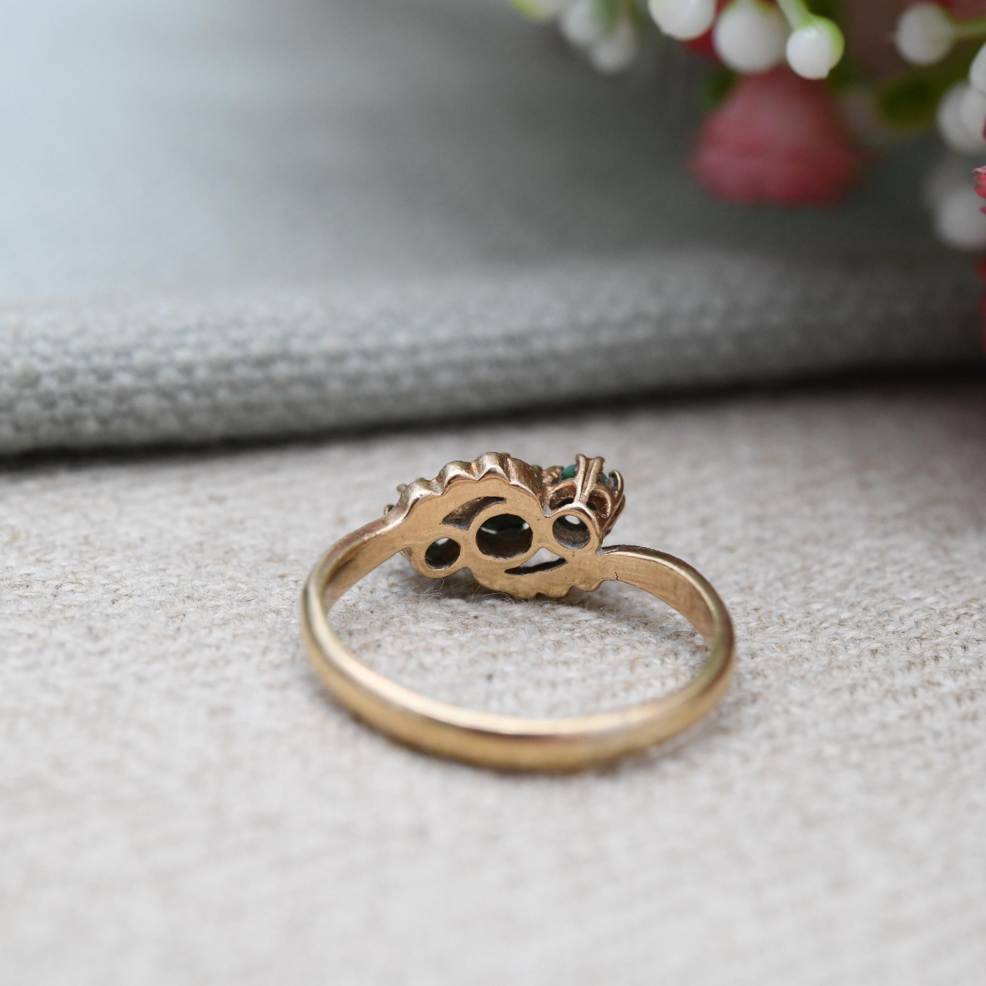 Vintage 9ct Gold Turquoise Three Stone Ring - Gold Trilogy Ring | UK Size - K 1/2 | US Size - 5 3/4
