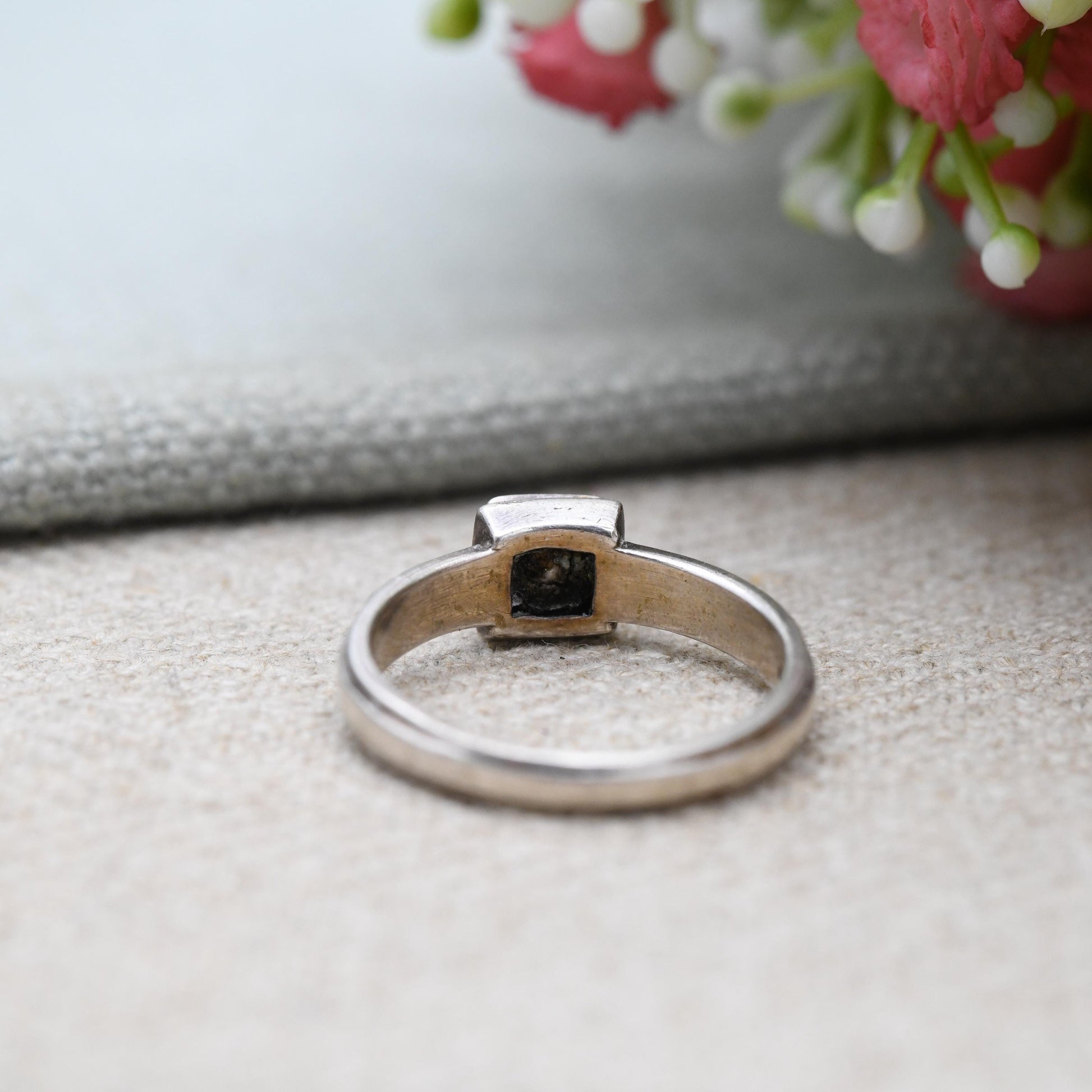 Vintage Sterling Silver Clear Stone Solitaire Ring - Square White Stone | Bezel | UK Size - M | US Size - 6 1/4