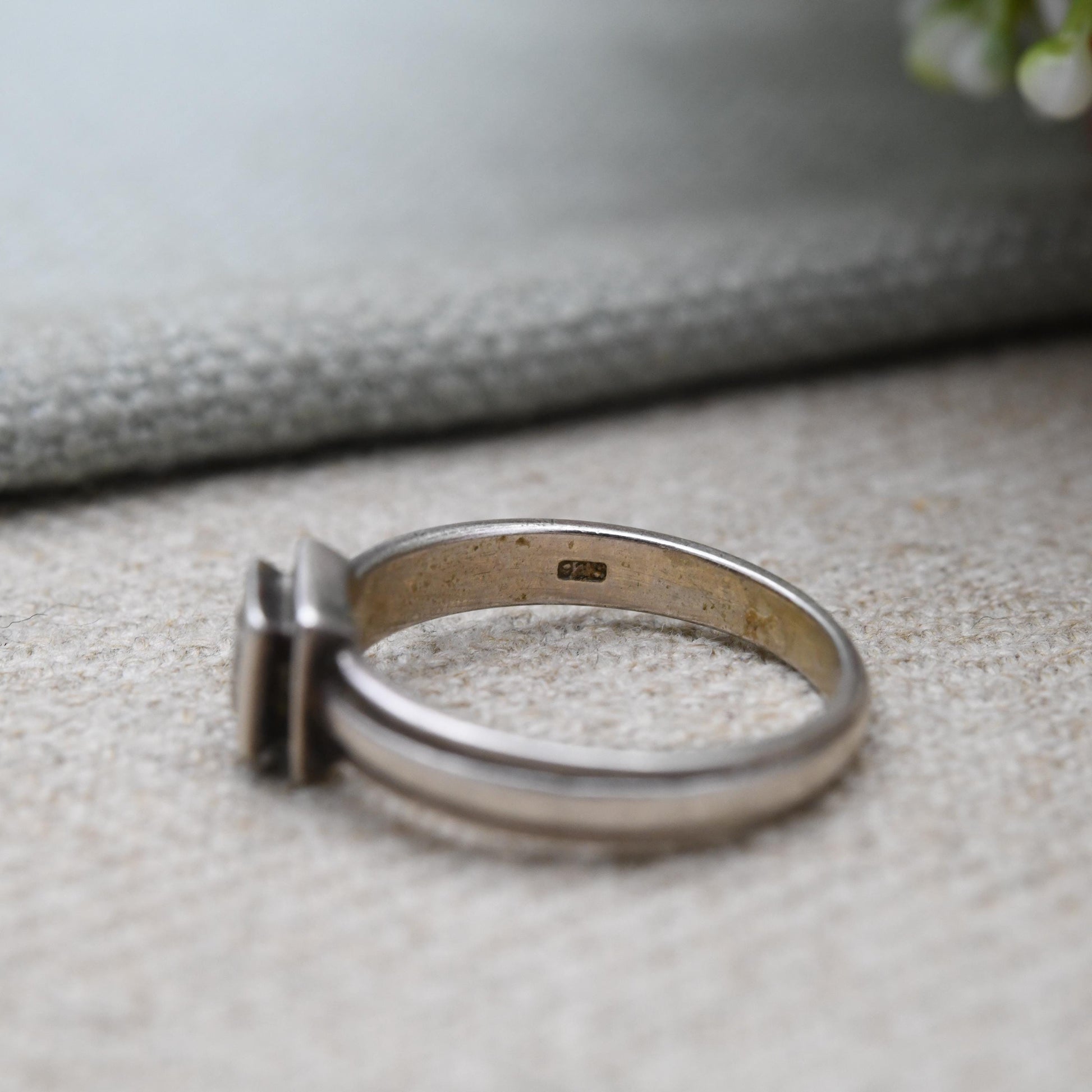 Vintage Sterling Silver Clear Stone Solitaire Ring - Square White Stone | Bezel | UK Size - M | US Size - 6 1/4