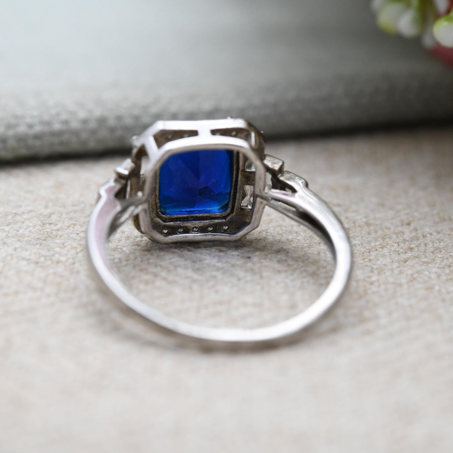 Sterling Silver Blue Stone and Clear Stone Solitaire Ring - Cool Statement Ring | UK Size - S | US Size - 9