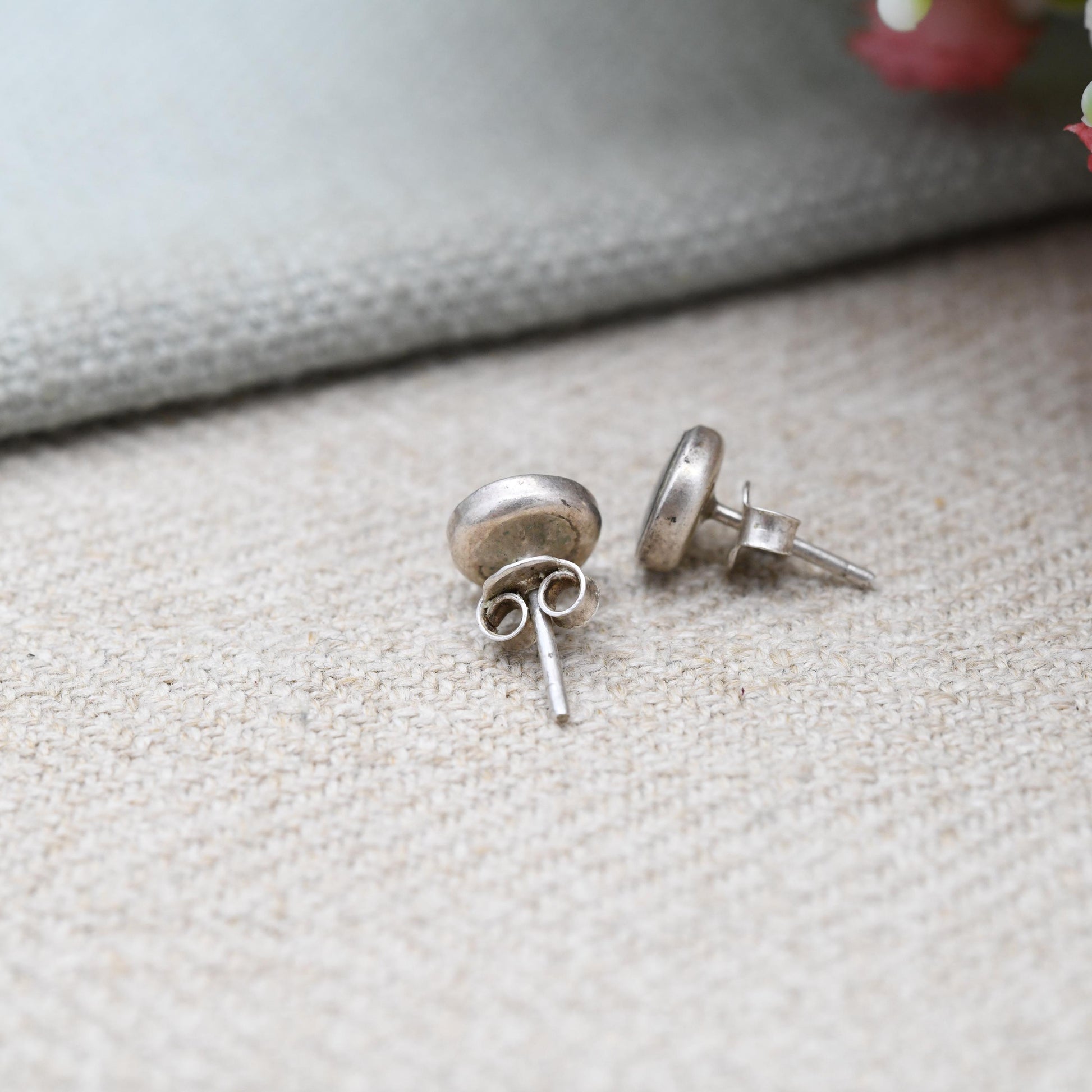 Vintage Sterling Silver Onyx Stud Earrings - Minimalist Studs | Circular Black Gemstones | Gift for Her