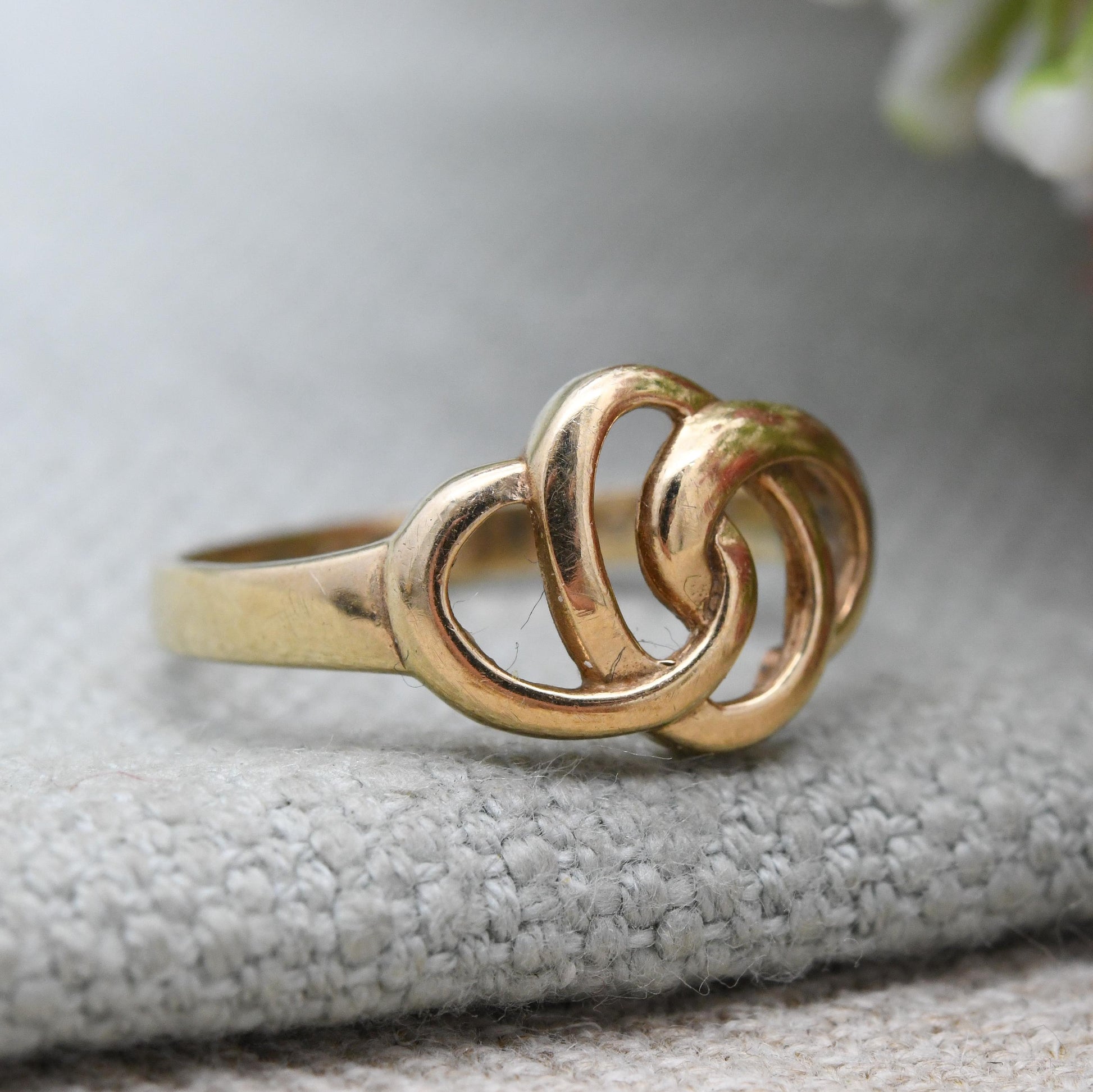 Vintage 9ct Gold Openwork Knot Ring - 1990's Woven Band Rope Twist | Y2K Jewellery Unisex Gift | UK Size - O | US Size - 7 1/4