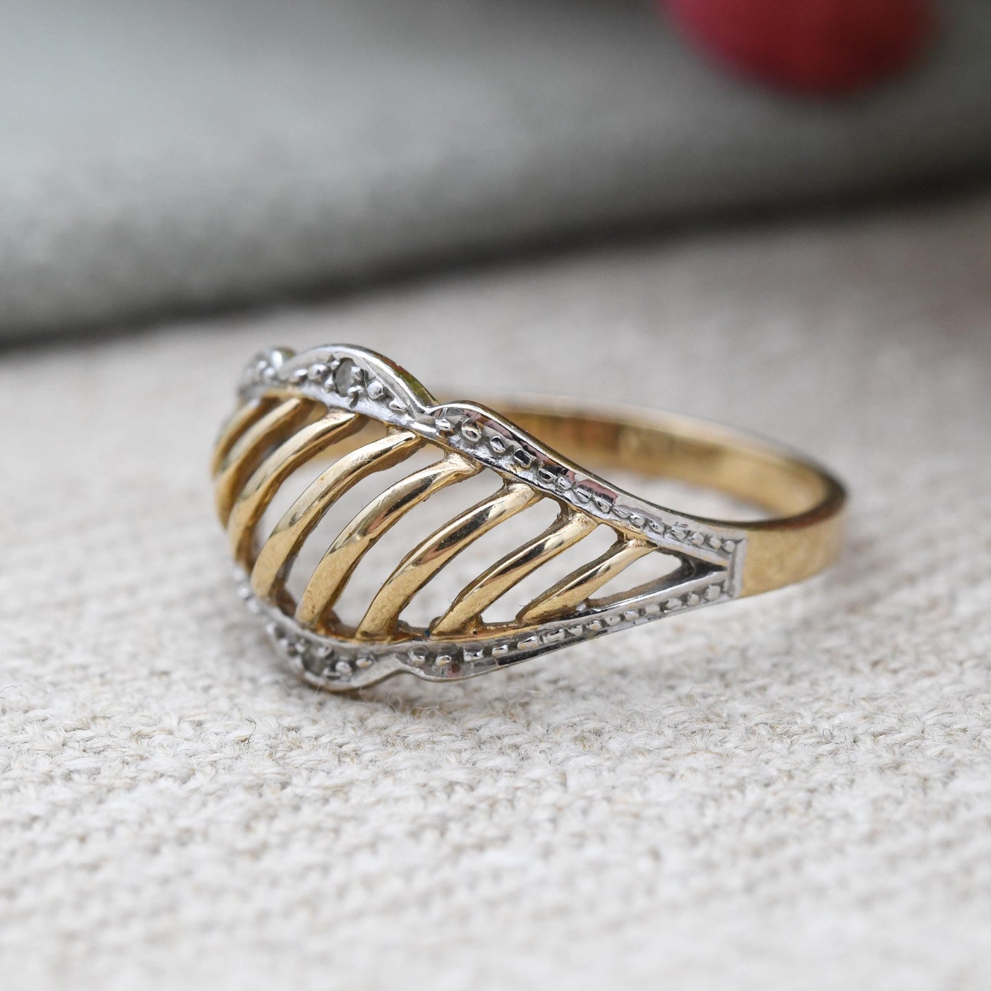 Vintage 9ct Gold Diamond Two Tone Openwork Ring 1989 - Gift for Her | UK Size - M 1/2 | US Size - 6 1/2