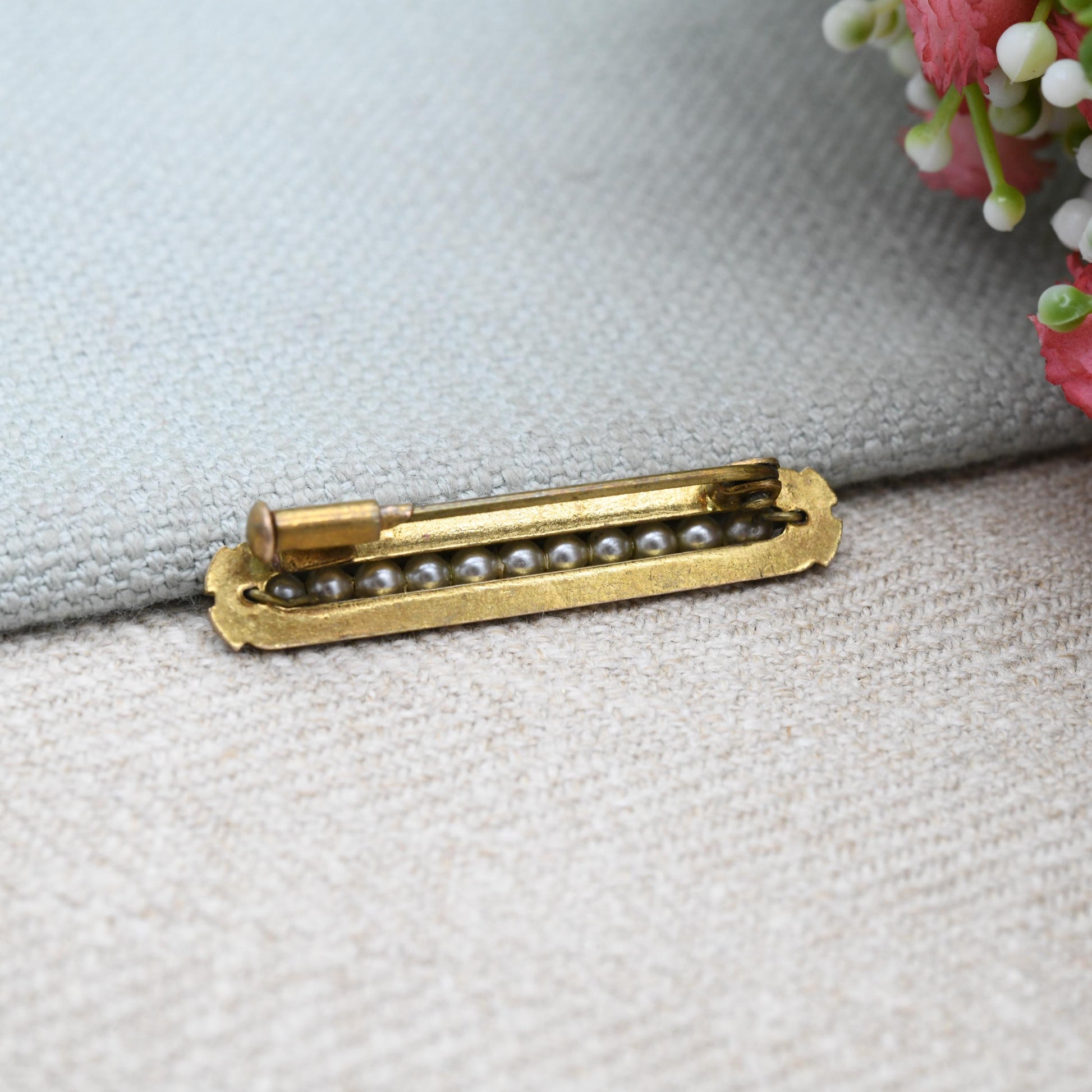 True Vintage Rolled Gold Faux Pearl Bar Brooch c. 1910s to 1930s