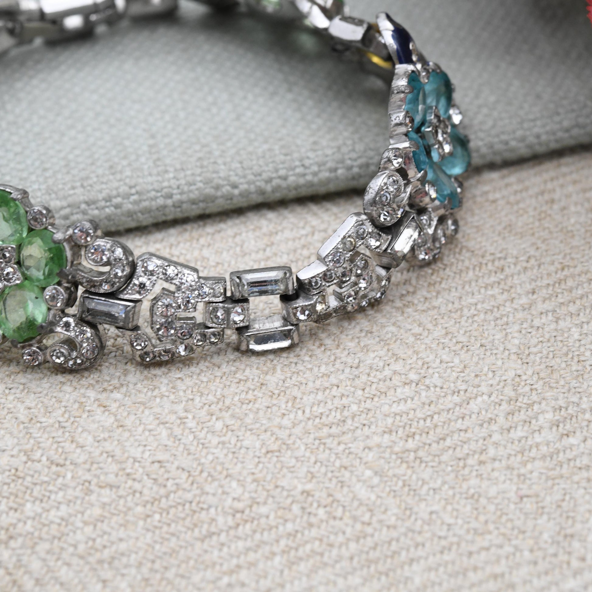 Art Deco Trifari Bracelet by Alfred Philippe 1939 with Pastel Colour Faceted Stones Flower Panels - Collectable Designer Costume Jewellery