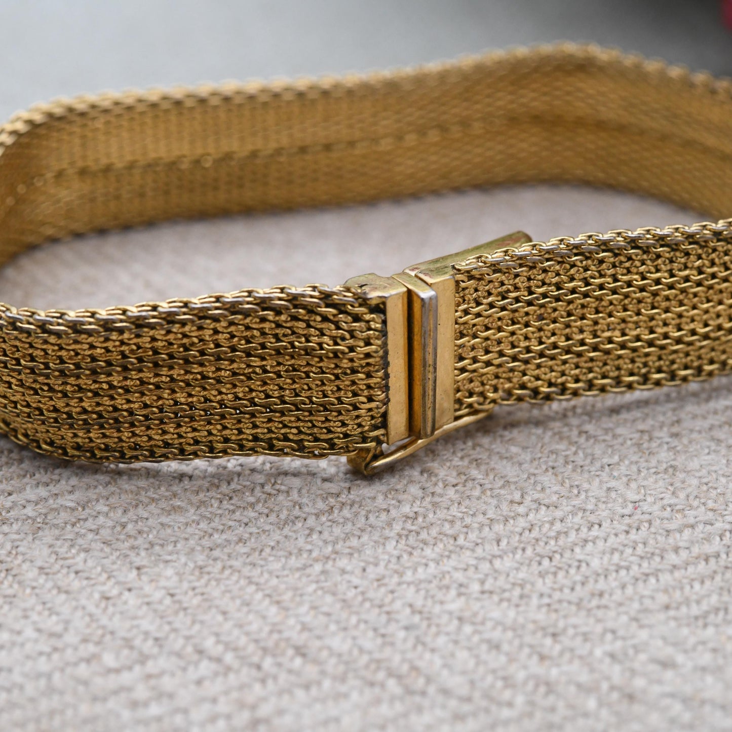 Vintage Grossé Bracelet Chunky Gold Tone Mesh Link 1965 - German Designer Signed Jewellery | Slide Lock Clasp with Safety Catch