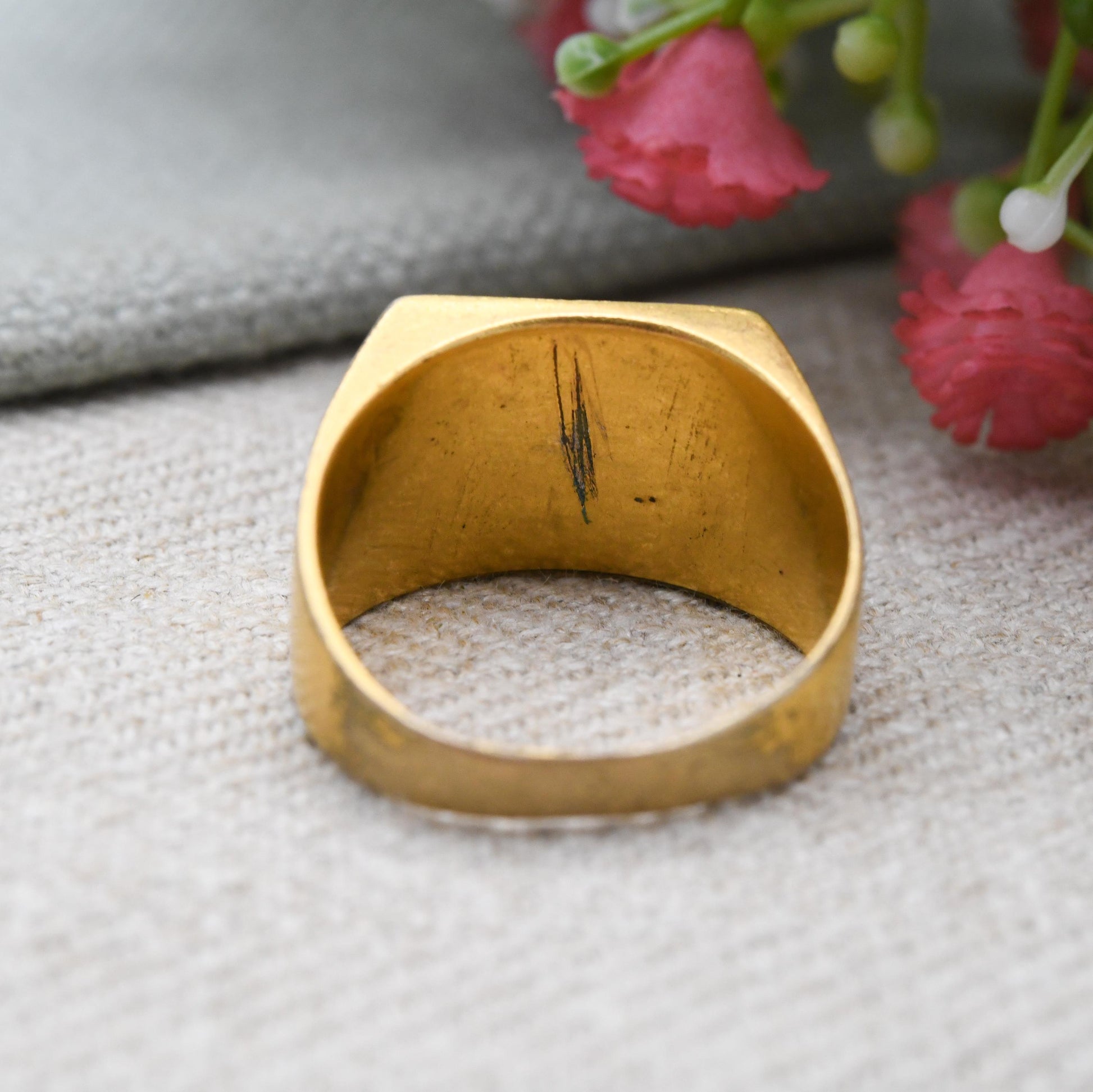 Antique WWII Trench Art Signet Ring Algiers Africa 1943 Military Souvenir - UK Size T 1/2 | US Size 10