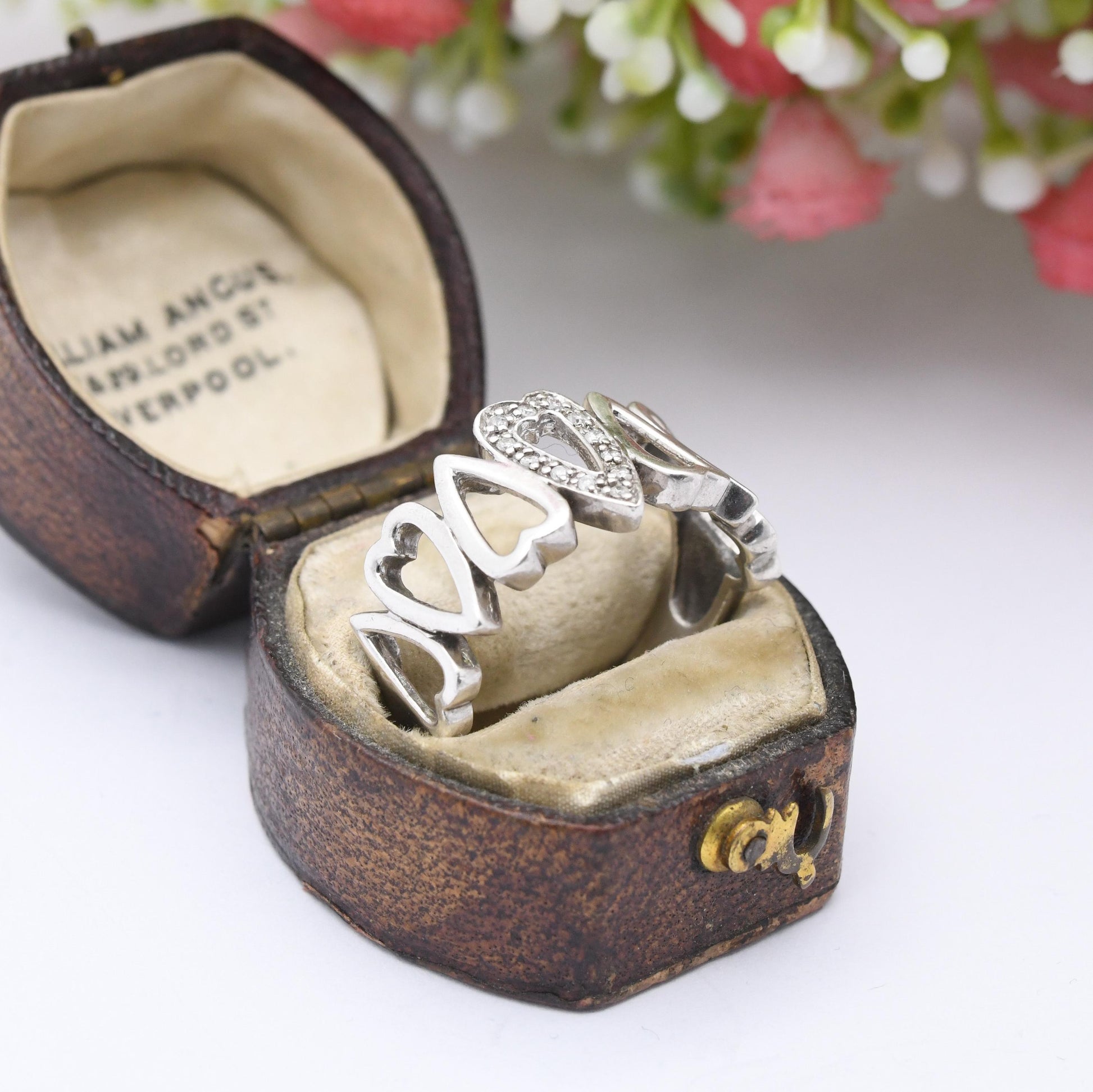 Vintage Sterling Silver Heart Band Ring - Openwork Cut-Out Hearts | Friendship | Love | Clear Stones | UK Size - Q 1/2 | US Size - 8 1/2