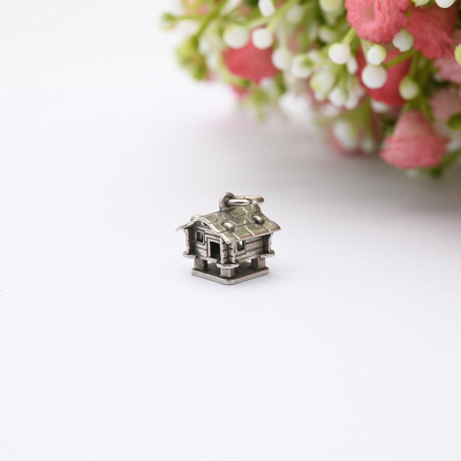Vintage 800 Silver Swiss Chalet Charm Pendant - Alps | Skiing Chalet | German House | Stilts | Gift for Charm Bracelet