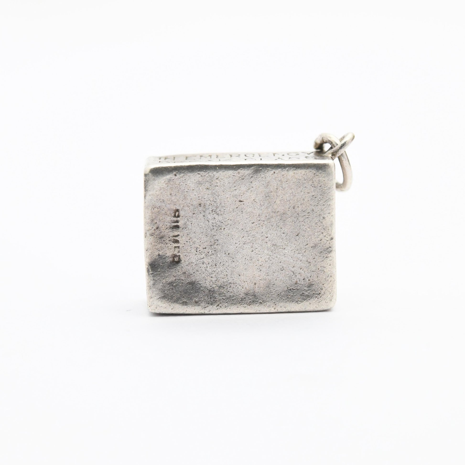 Vintage Sterling Silver Old British Ten Shilling Note in Emergency Case Charm Pendant - Emergency Savings | Souvenir Gift for Charm Bracelet