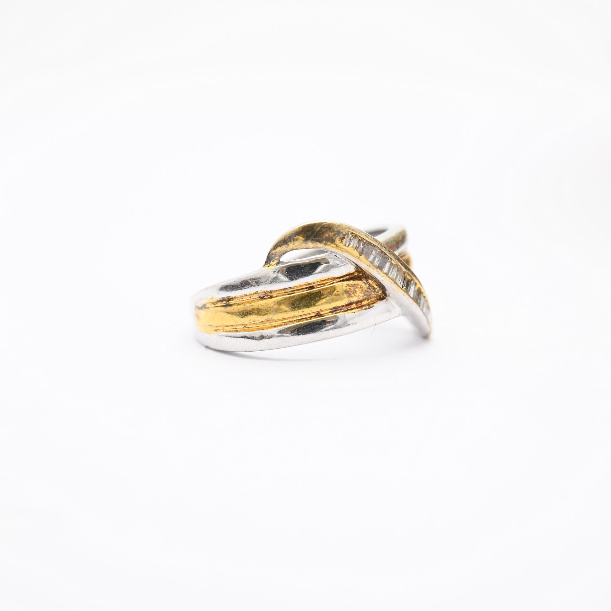 Vintage Sterling Silver and Gold Plated Two Tone Wave Form Ring - Clear Stone Channel Setting Decoration | UK Size - M 1/2 | US Size - 7 1/2