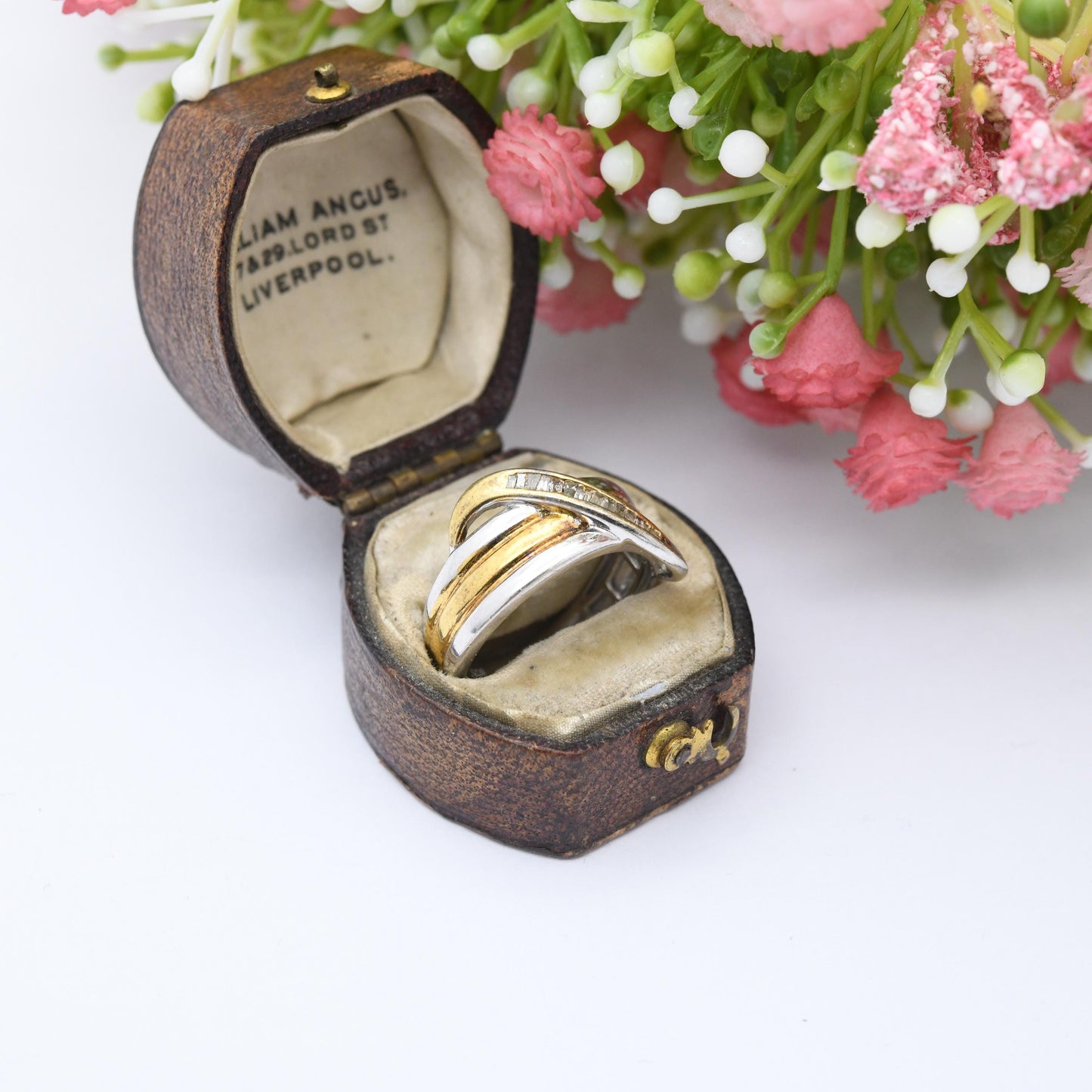 Vintage Sterling Silver and Gold Plated Two Tone Wave Form Ring - Clear Stone Channel Setting Decoration | UK Size - M 1/2 | US Size - 7 1/2
