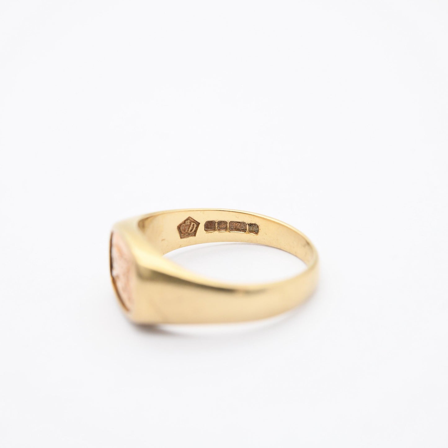 Vintage Royal Clogau 9ct Gold Welsh Dragon Signet Ring - Yellow Gold Fantasy | UK Size - O 1/2 US Size - 7 1/2
