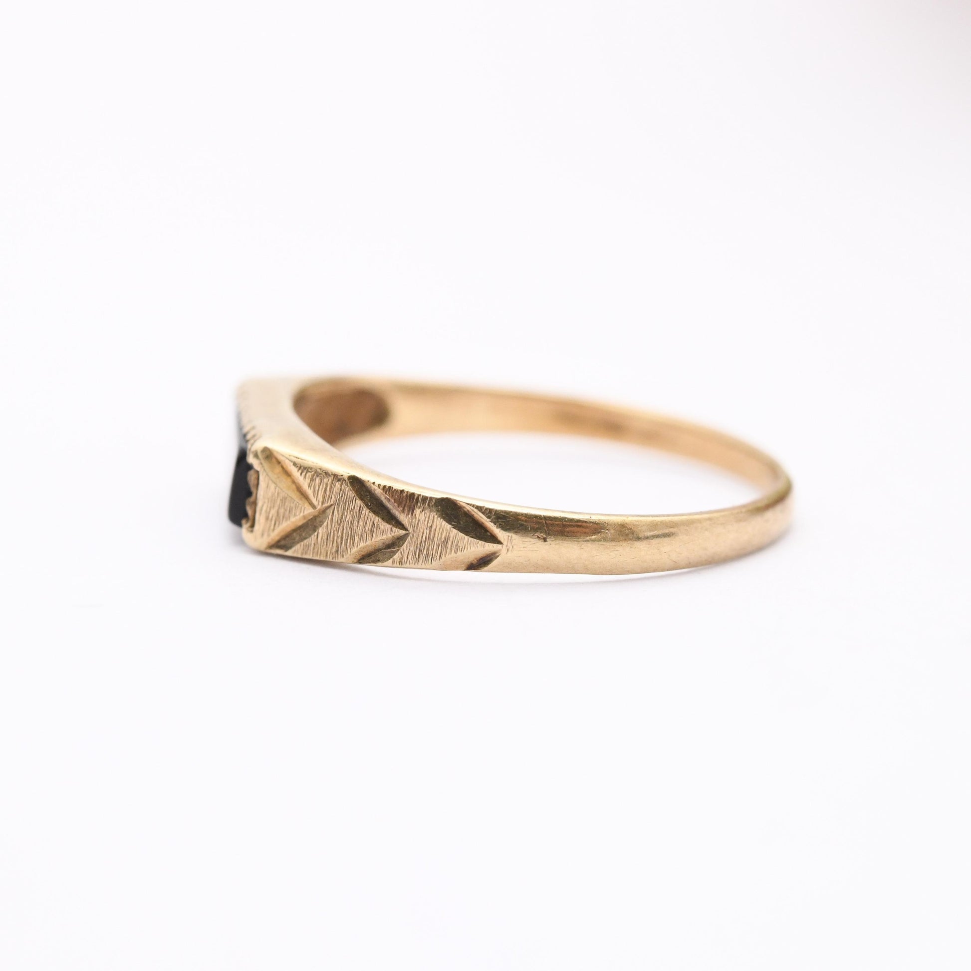 Vintage 9ct Gold Onyx Signet Ring 1988 - Unisex Yellow Gold and Black Gift for Him Her | UK Size - K 1/2 US Size - 6 3/4