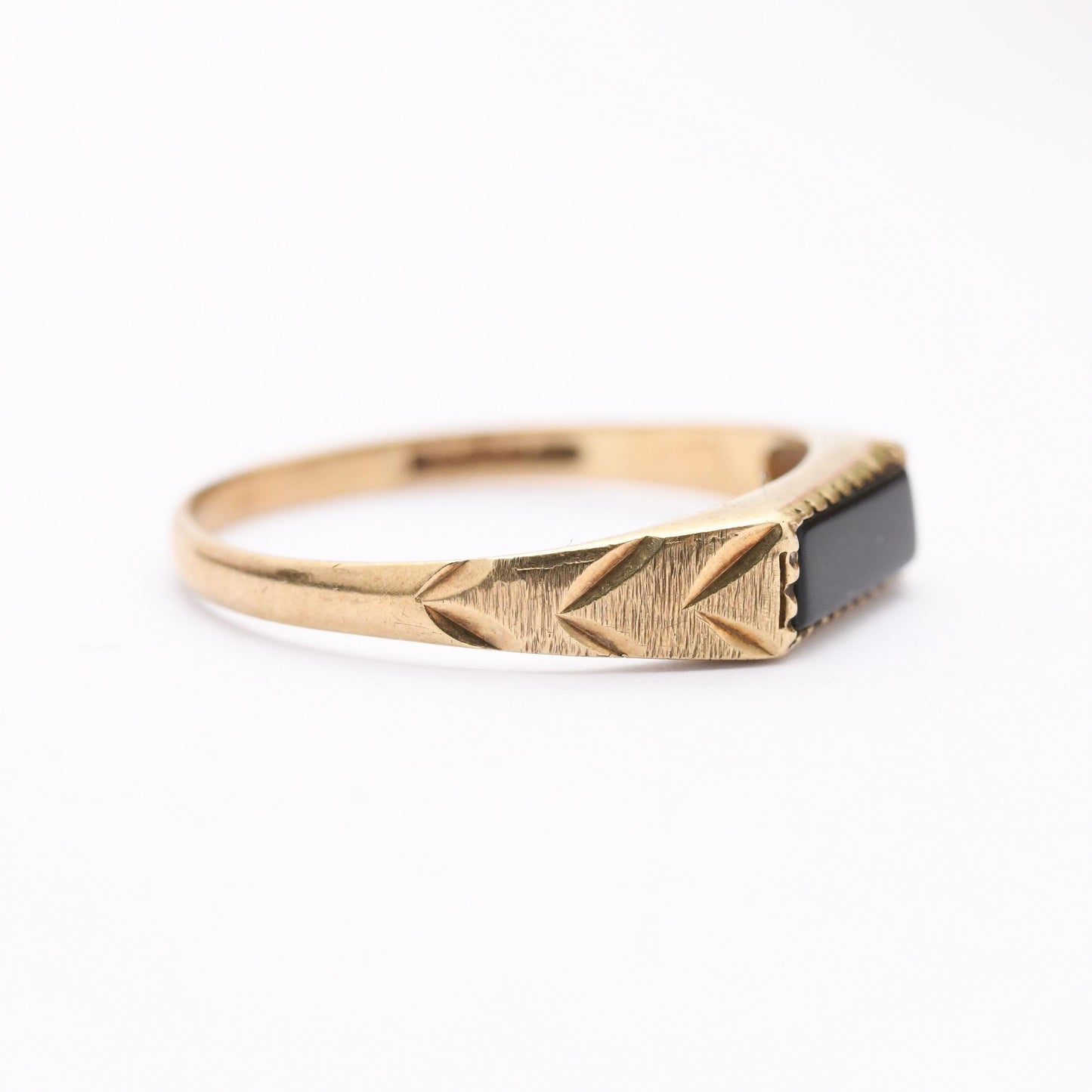 Vintage 9ct Gold Onyx Signet Ring 1988 - Unisex Yellow Gold and Black Gift for Him Her | UK Size - K 1/2 US Size - 6 3/4