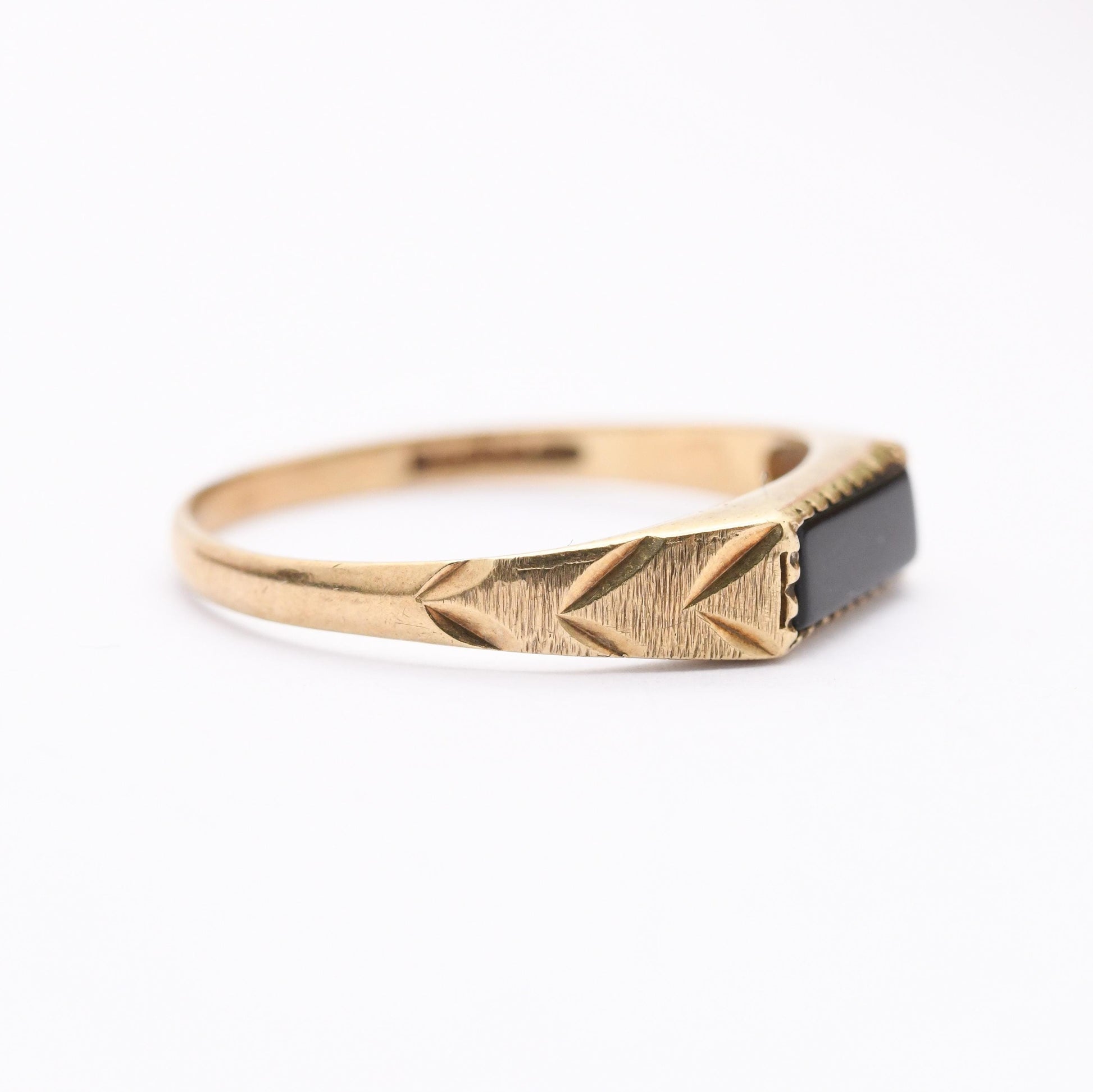 Vintage 9ct Gold Onyx Signet Ring 1988 - Unisex Yellow Gold and Black Gift for Him Her | UK Size - K 1/2 US Size - 6 3/4