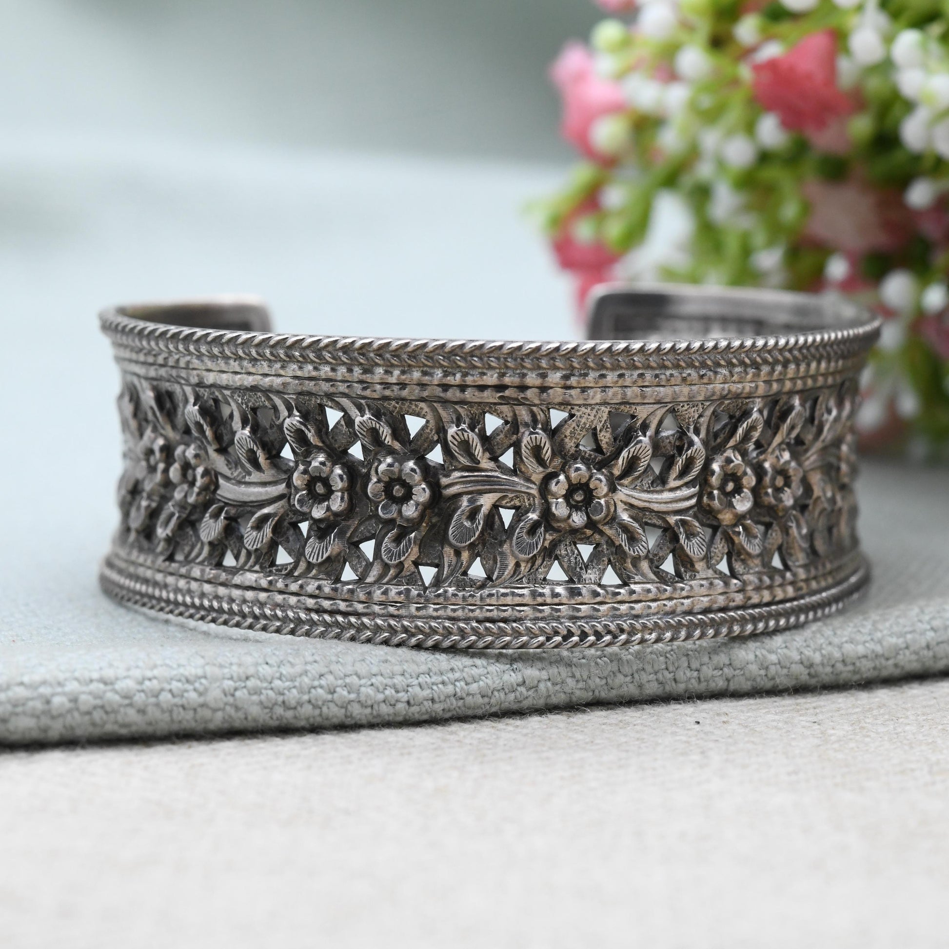 Yanes Traviata Sterling Silver Bangle Bracelet – Embossed Floral Openwork Design | Filigree Style Bracelet | Ornate Statement Jewellery
