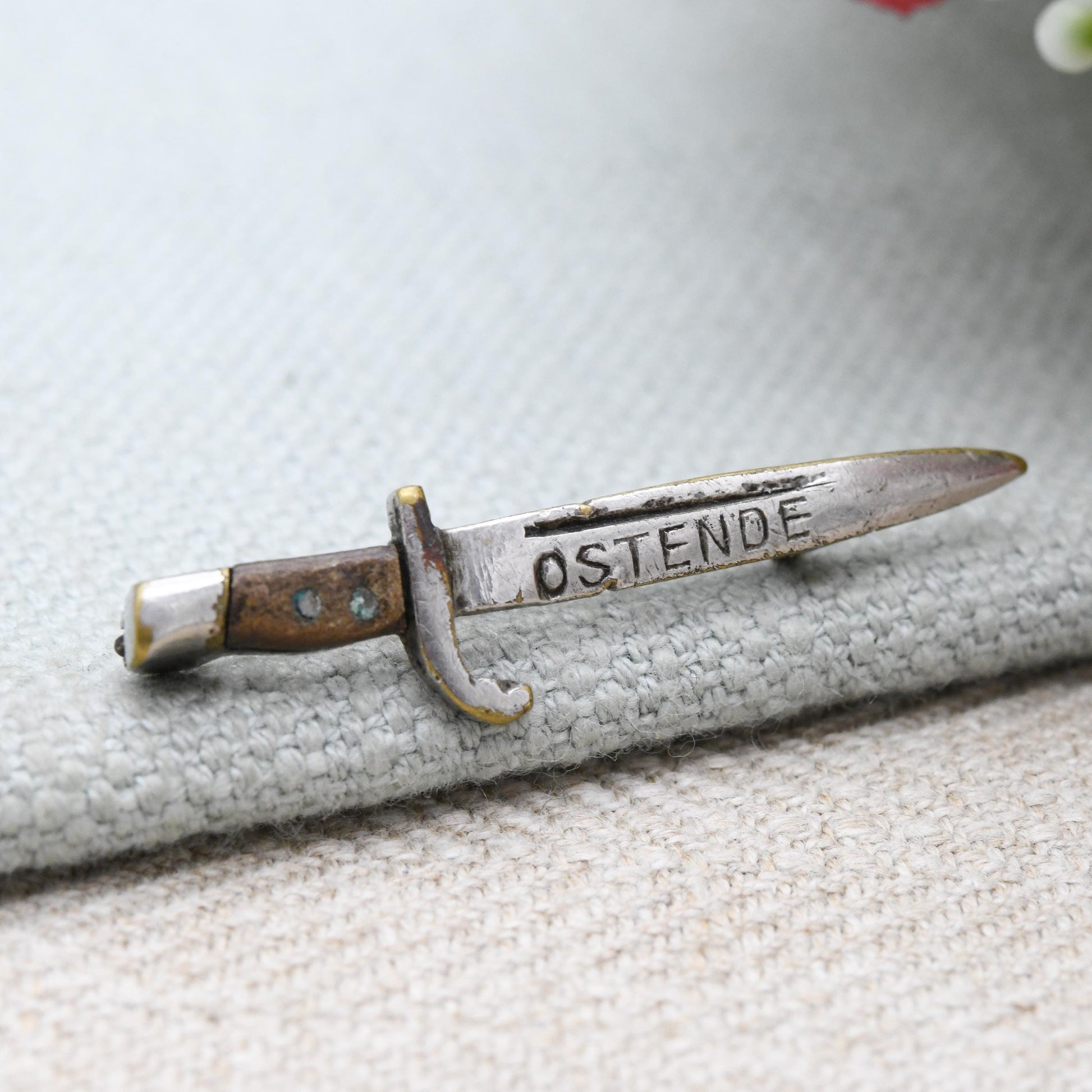 Antique Ostende Bayonet Brooch – Trench Art | Wood Inlay Handle | Military Souvenir Pin | Collector’s Brooch | Sweetheart Brooch
