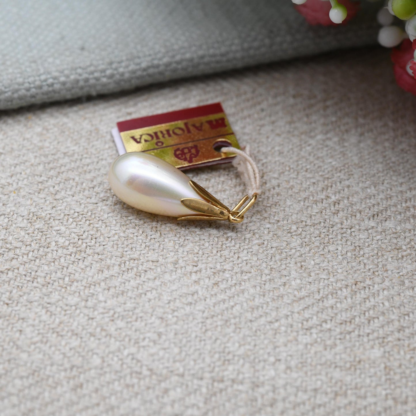 Majorica Pearl Pendant 18ct Gold - Large Teardrop Shape Mallorca Pearl | Spanish Island of Majorca | Gift for Charm Collection | with Tags