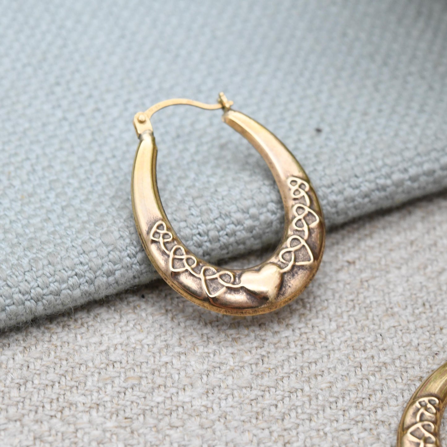 9ct Gold Celtic Hoop Earrings - Heart Design | Hollow Hoops | yellow Gold | Pretty Gold Jewellery Gift for Her