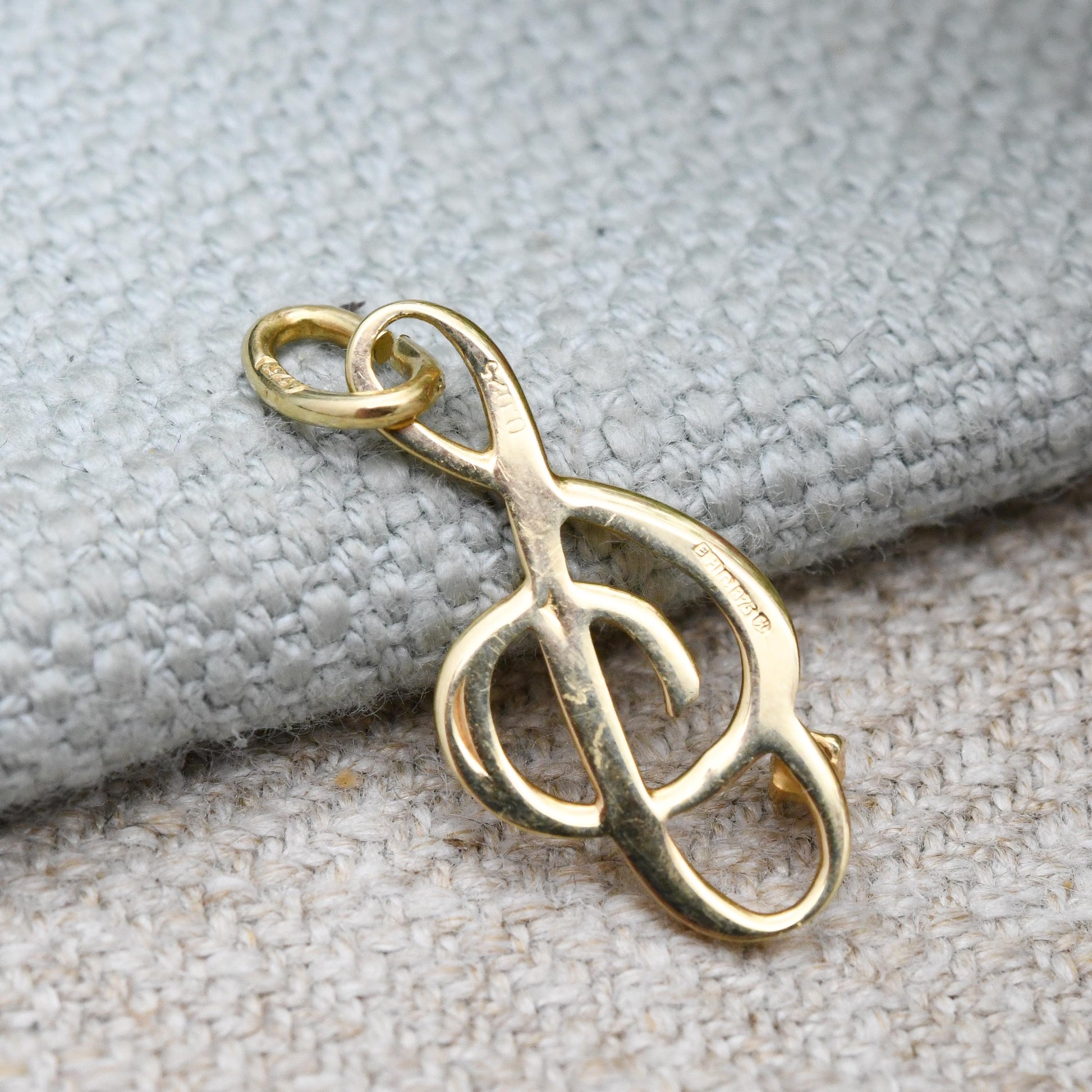 Vintage 9ct Gold Diamond Treble clef pendant - Diamond Set | Music Pendant | Solid Gold Minimalist Gift for Her