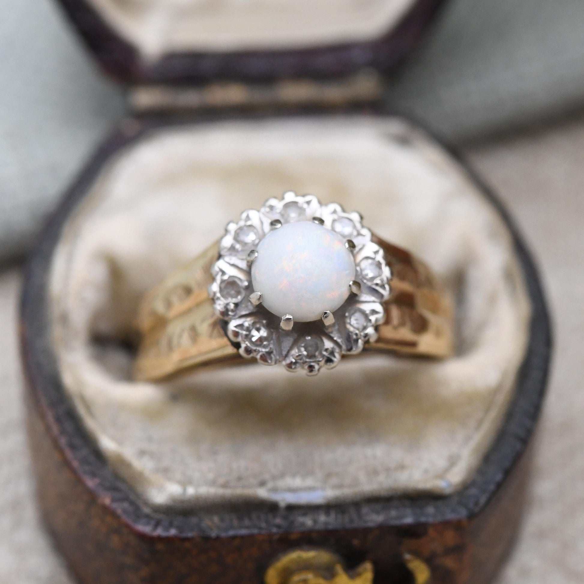 Vintage 9ct Gold Opal Diamond Floral Cluster Ring 1975 - Pretty Mid-Century Flower Ring with Diamond Halo | UK Size - M 1/2 | US Size - 7