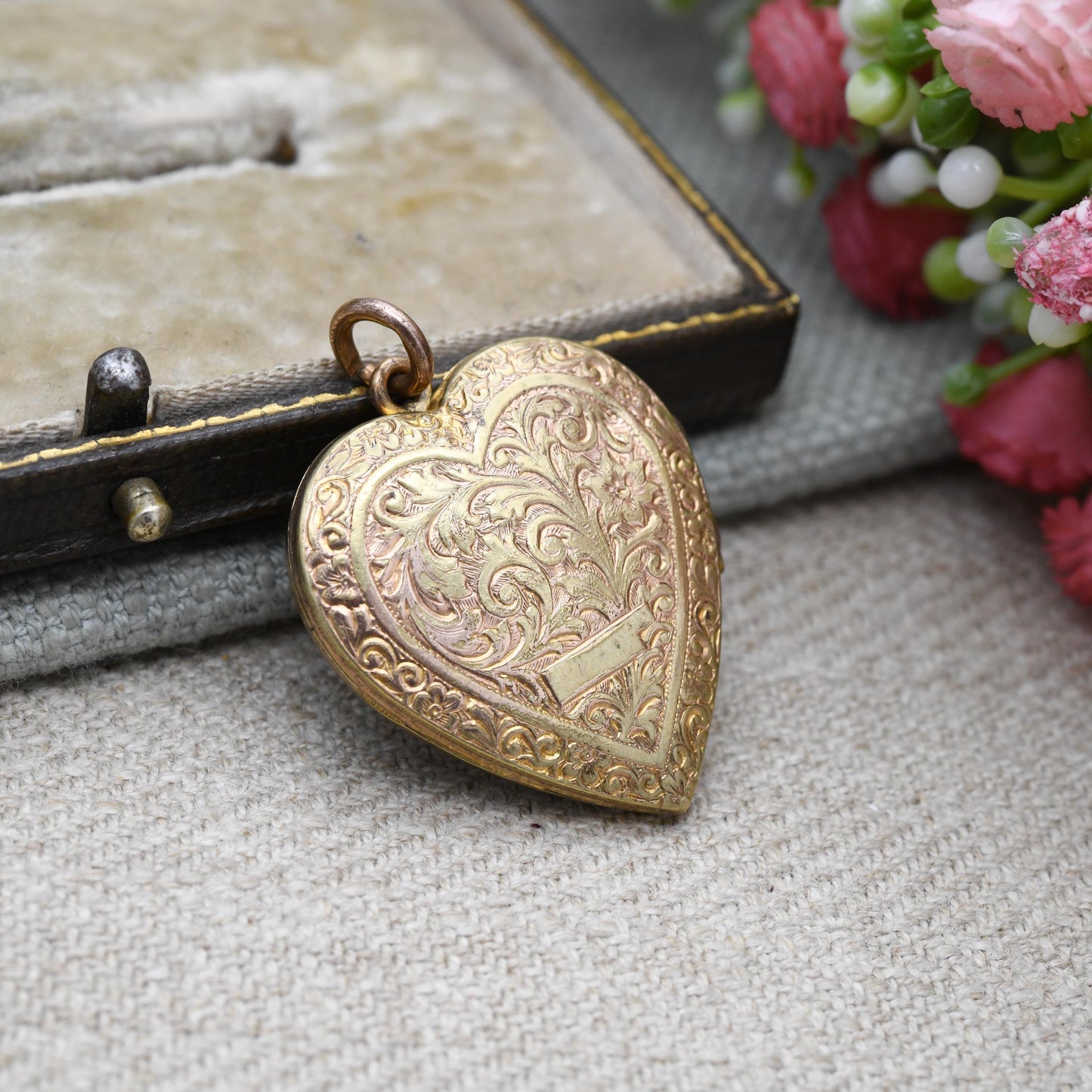 Antique Rolled Gold Heart Locket with Floral Scrolling Design - Double Sided | Blank for Engraving | c. 1900 Victorian Pendant Necklace