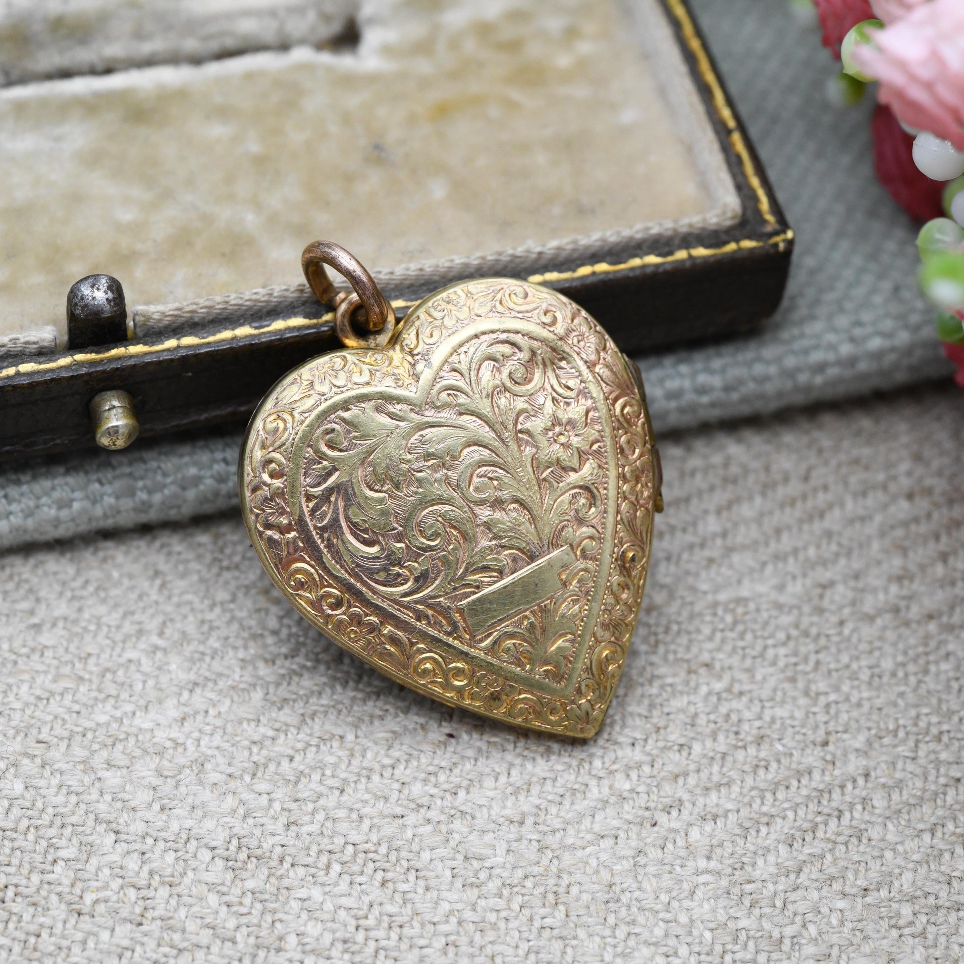 Antique Rolled Gold Heart Locket with Floral Scrolling Design - Double Sided | Blank for Engraving | c. 1900 Victorian Pendant Necklace