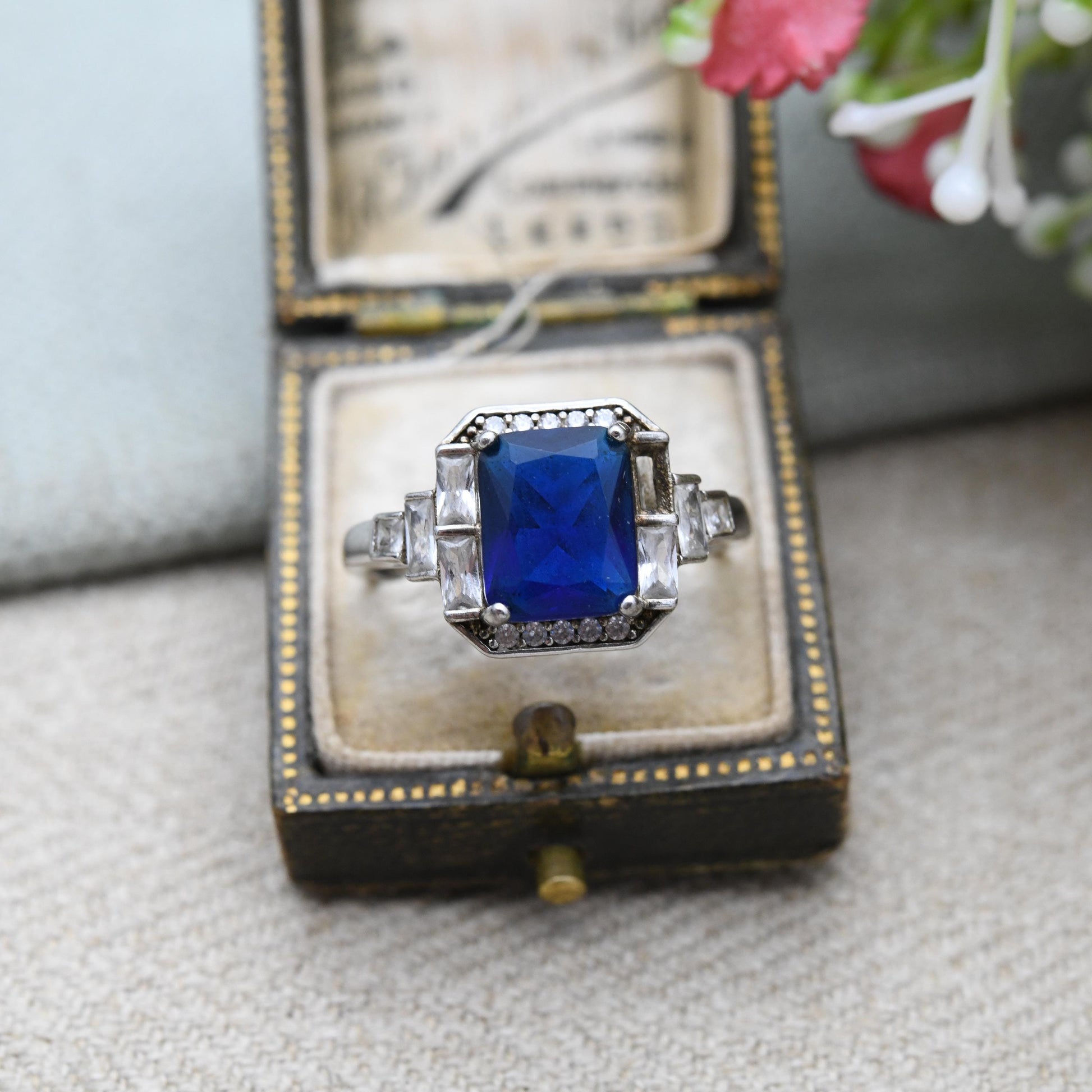 Sterling Silver Blue Stone and Clear Stone Solitaire Ring - Cool Statement Ring | UK Size - S | US Size - 9