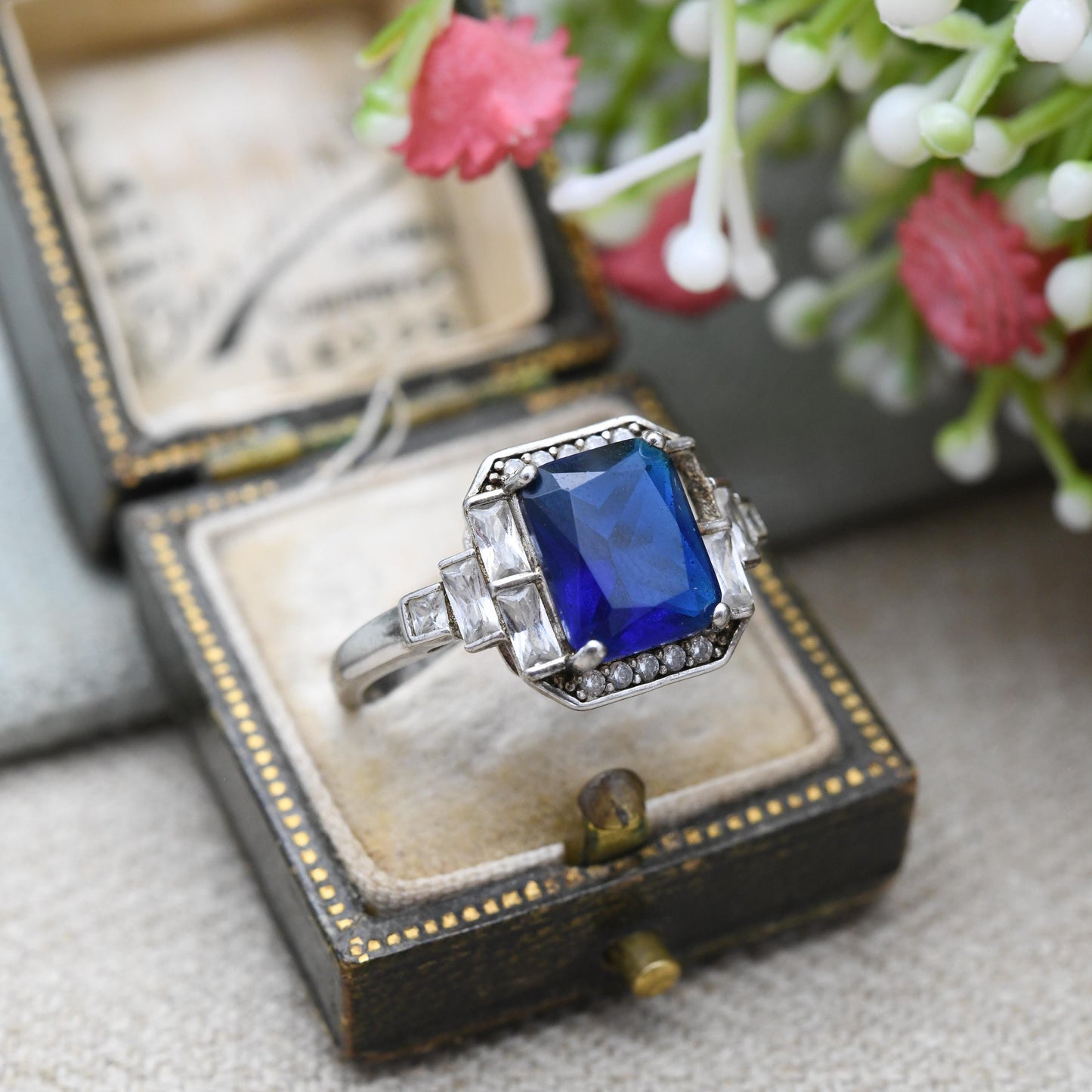 Sterling Silver Blue Stone and Clear Stone Solitaire Ring - Cool Statement Ring | UK Size - S | US Size - 9