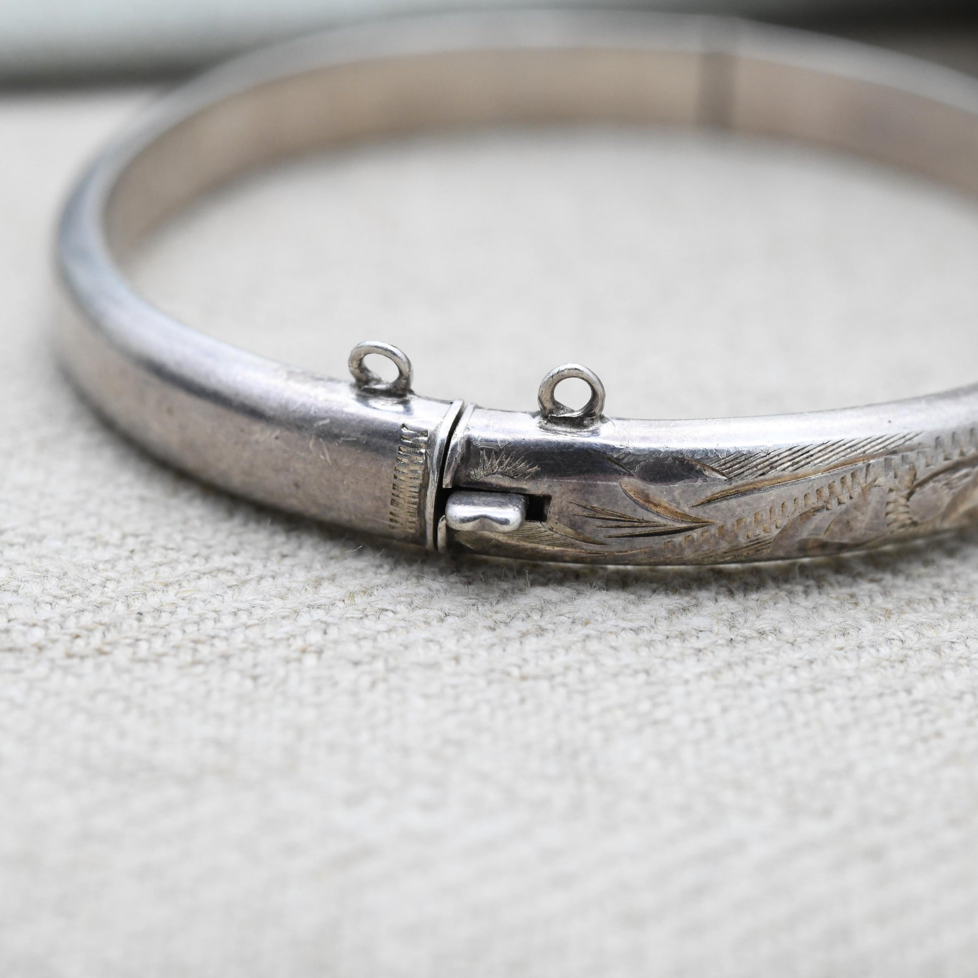 Vintage Sterling Silver Floral Bangle Bracelet 1988 - Gorgeous Victorian Aesthetic Style | Mid-Century | Gift for Her