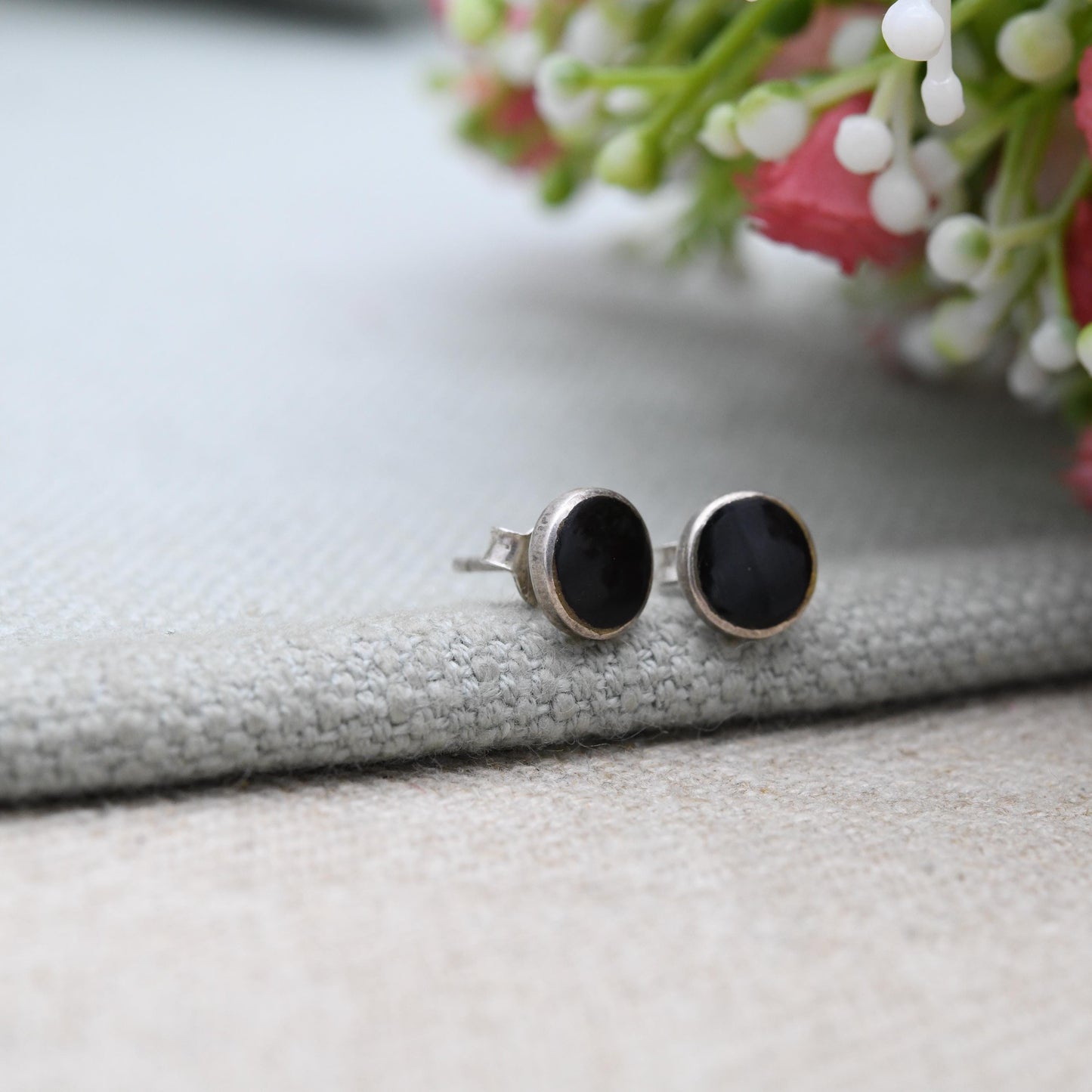 Vintage Sterling Silver Onyx Stud Earrings - Minimalist Studs | Circular Black Gemstones | Gift for Her