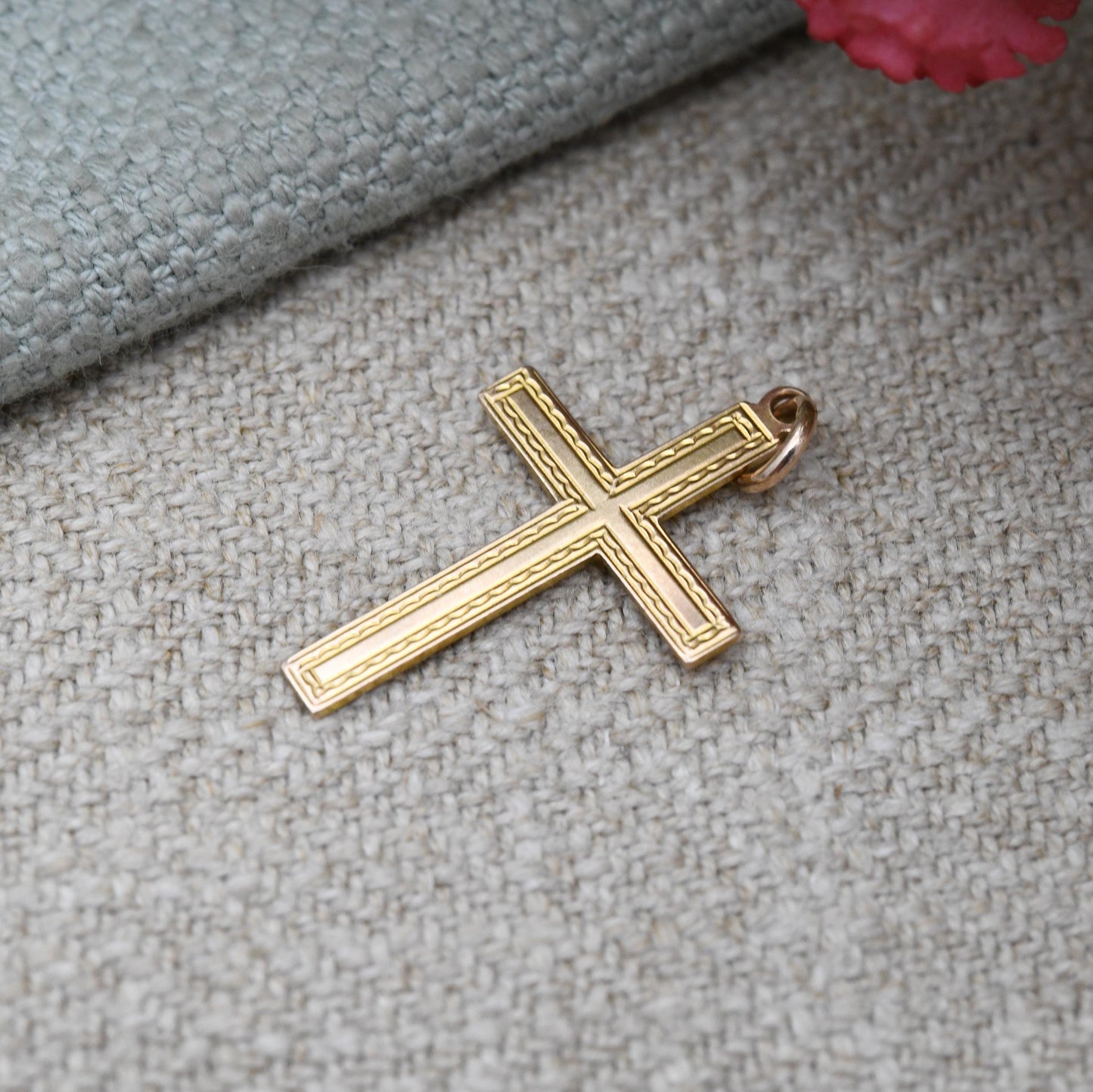 Antique 9ct Gold Cross Pendant with Pretty Geometric Border Pattern - Christian Religious Necklace Gift for Christening Baptism