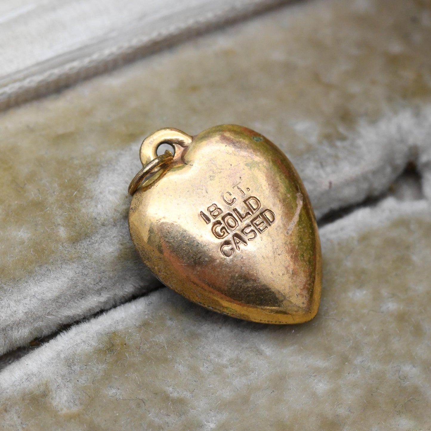 Antique 18ct Gold Cased Puffed Heart Pendant c. 1910s Edwardian Era
