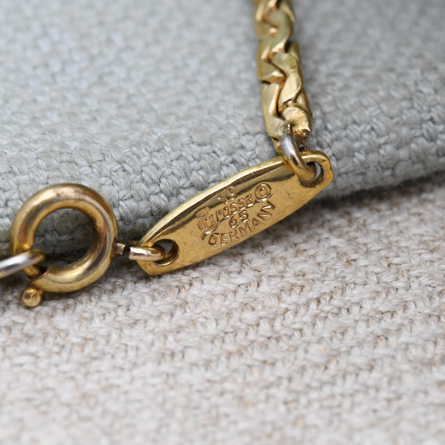 Vintage Grossé Faux Pearl Necklace 1965 German Designer Signed Jewellery - Gold Plated Woven Drop Integral Pendant