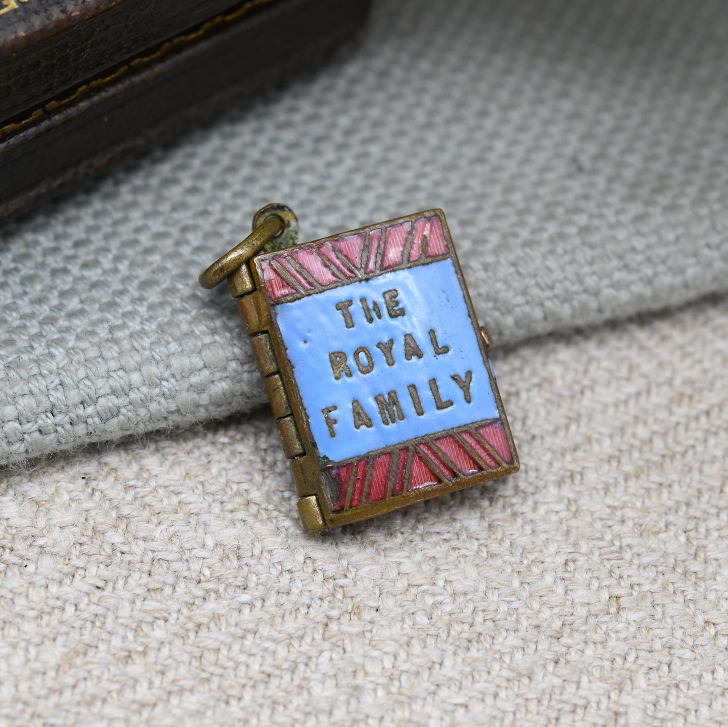 Antique Edwardian The Royal Family Souvenir Photograph Book Pendant Charm c. 1900s - Red and Blue Enamel Colourful Bright Locket