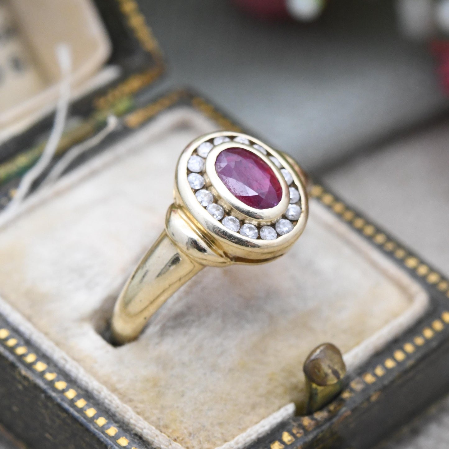 Vintage 9ct Gold Ruby Cluster Ring with Diamond Halo - Floral Daisy Pretty Gold Jewellery Gift for Her | UK Size - M | US Size - 6 1/2