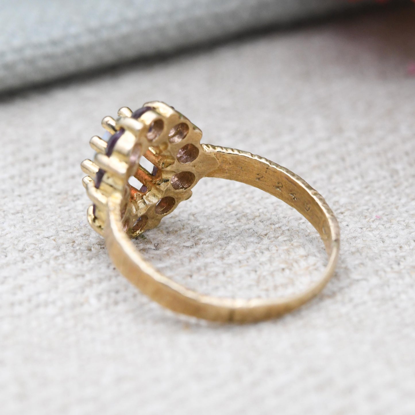 Vintage 9ct Gold Opal Amethyst Floral Cluster Ring 1975 - Pretty Mid-Century Flower Ring with Purple Halo | UK Size - K 1/2 | US Size 5 3/4