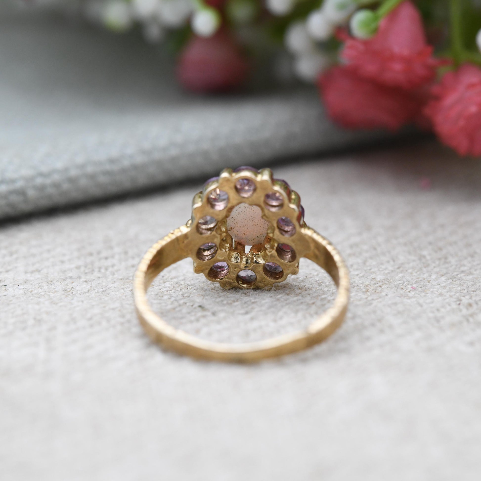 Vintage 9ct Gold Opal Amethyst Floral Cluster Ring 1975 - Pretty Mid-Century Flower Ring with Purple Halo | UK Size - K 1/2 | US Size 5 3/4