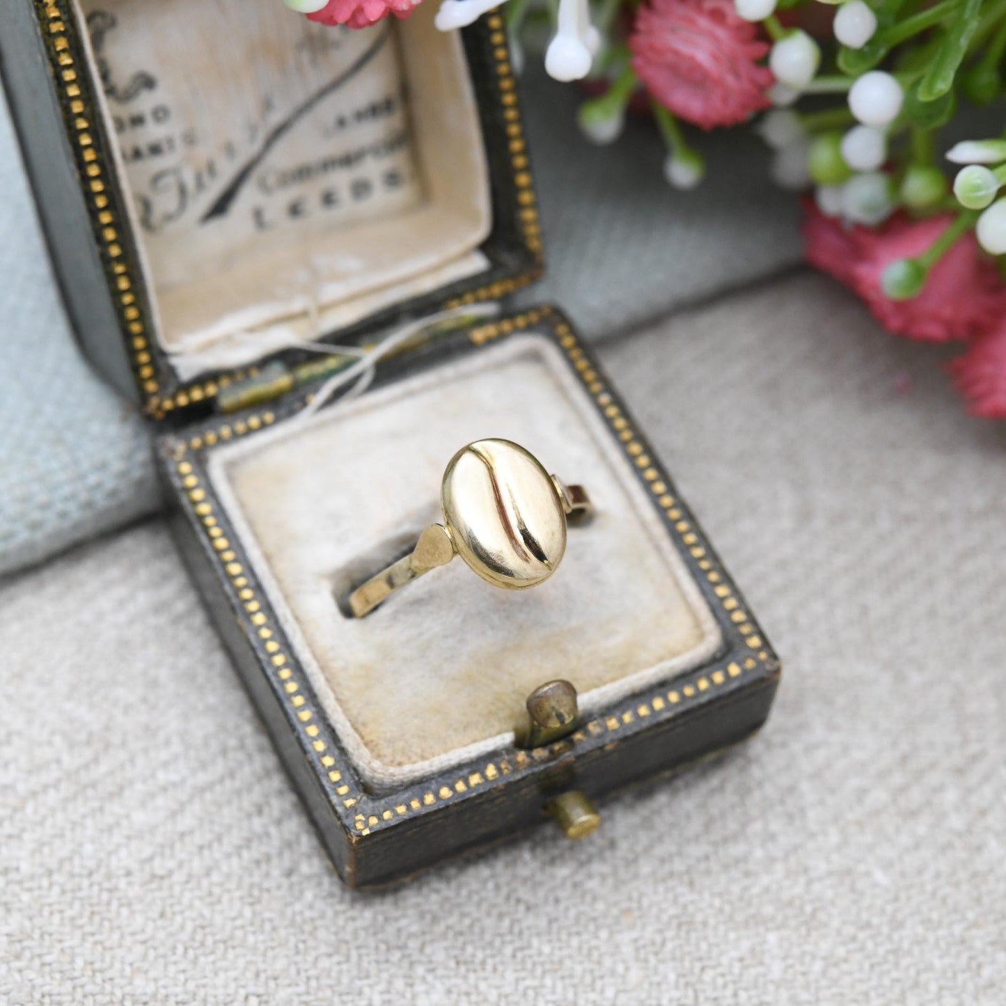 Vintage 9ct Gold Coffee Bean Ring - Stylised Ring | Modernist | UK Size - L | US Size - 6