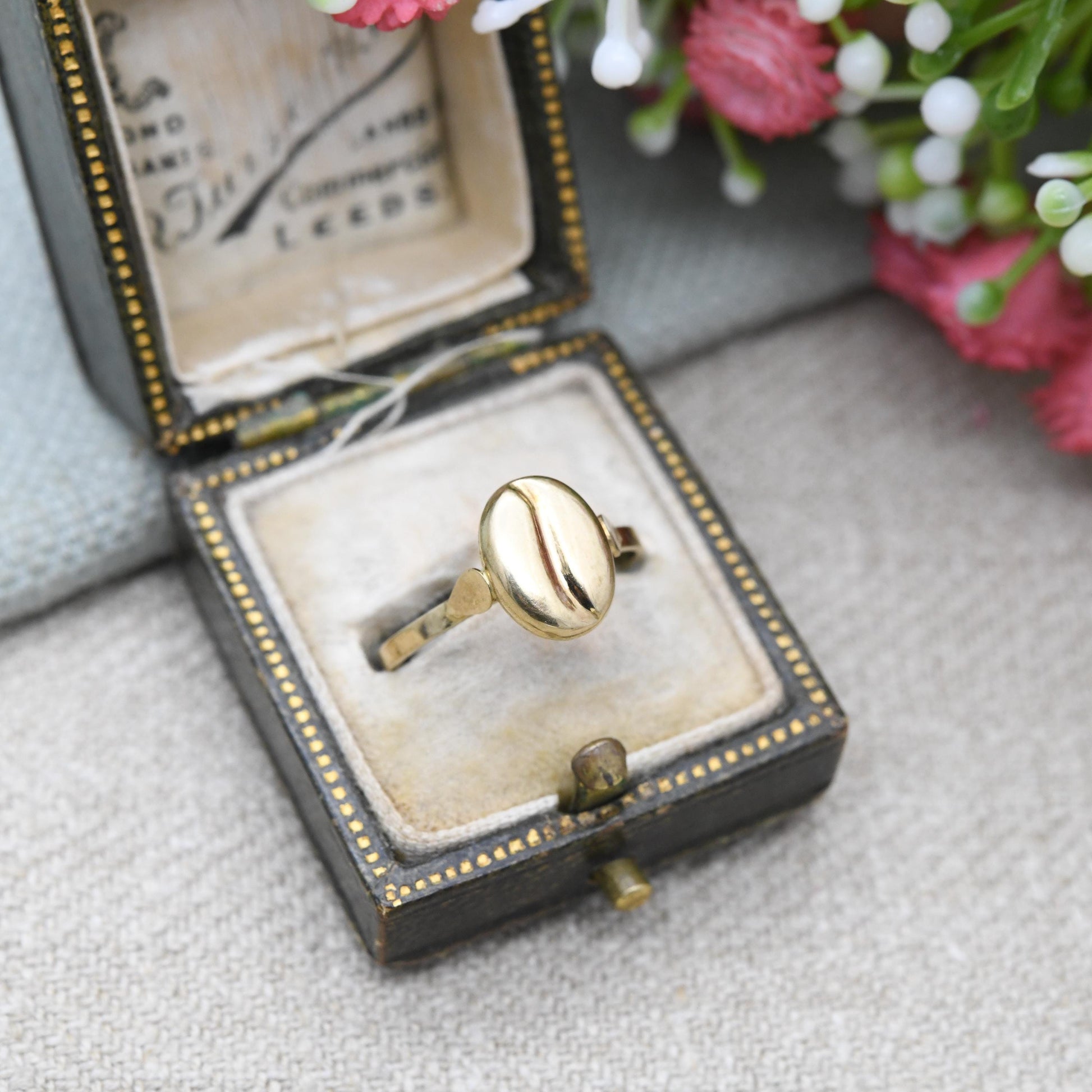 Vintage 9ct Gold Coffee Bean Ring - Stylised Ring | Modernist | UK Size - L | US Size - 6