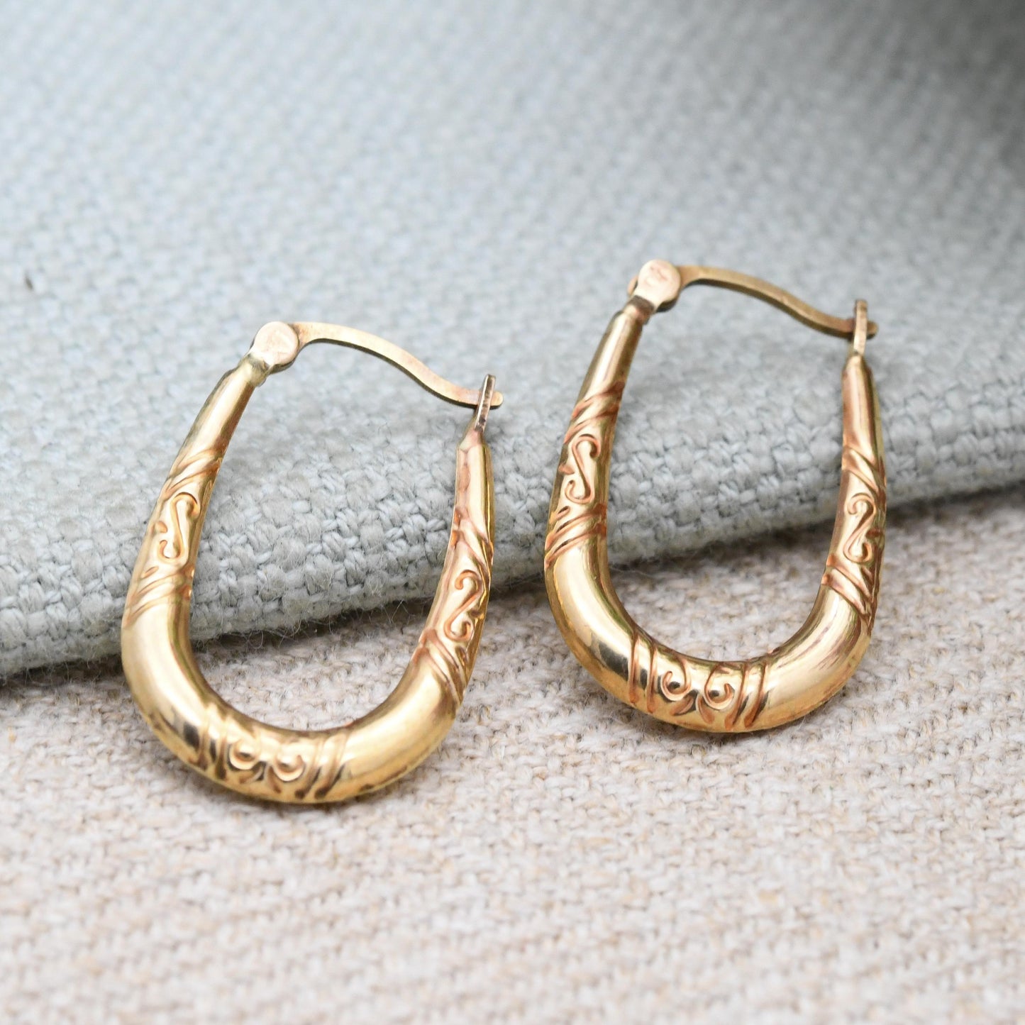 Vintage 9ct Gold Hoop Earrings – Oval Hoops with Swirling Pattern | Hollow Solid Yellow Gold | Gift for Her