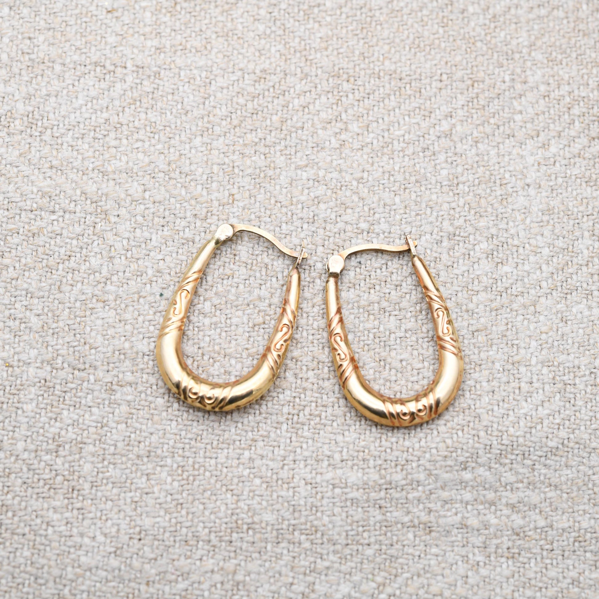 Vintage 9ct Gold Hoop Earrings – Oval Hoops with Swirling Pattern | Hollow Solid Yellow Gold | Gift for Her