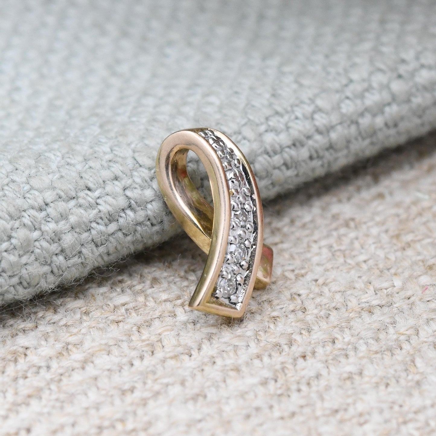 Vintage 9ct Gold Diamond Ribbon Pendant - Curved Twist Design| Solid Gold Minimalist Gift for Her