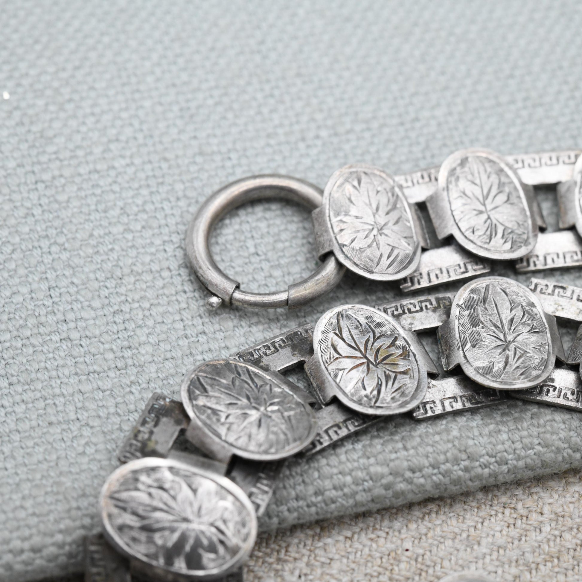 Antique Silver Victorian Book Chain Necklace with Bolt Ring Clasp 16" - Engraved Ivy Leaf and Greek Key Pattern