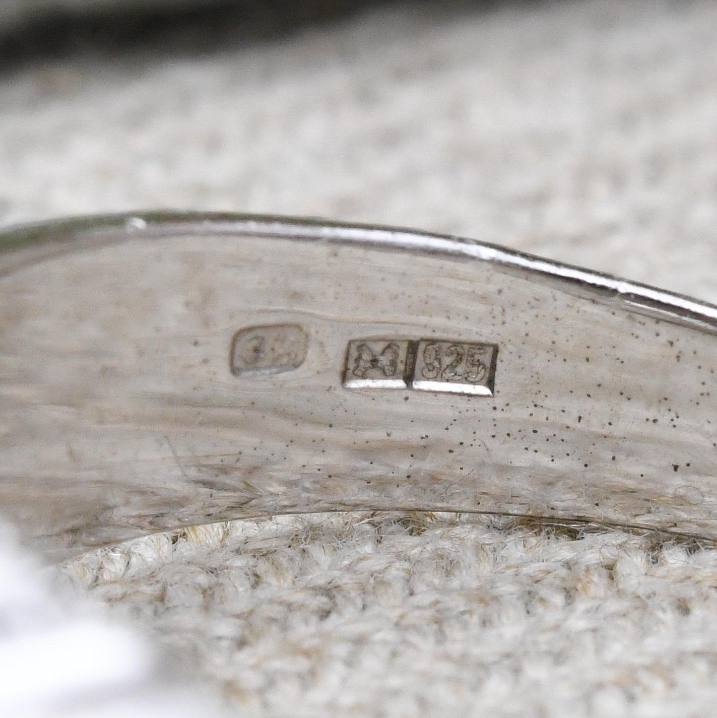 Vintage Sterling Silver Signet Ring - Unisex Ring Geometric Pattern Everyday | Large Thumb Ring | UK Size - W 1/2 | US Size - 11 1/4