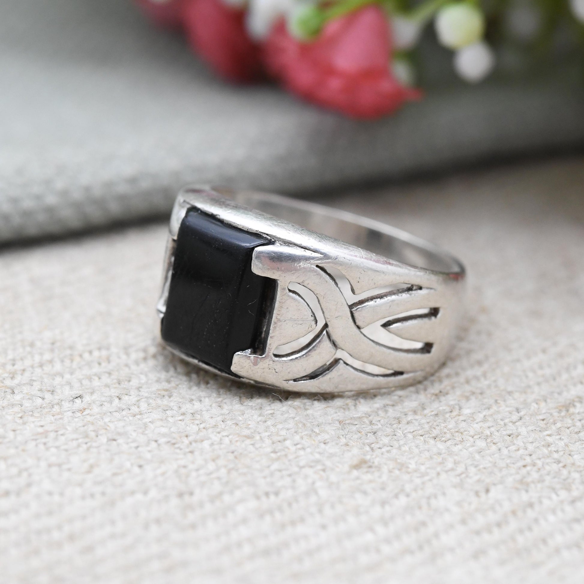 Vintage Sterling Silver Onyx Signet Ring - Unisex Square Black Stone Ring | UK Size - Q 1/2 | US Size - 8 1/2