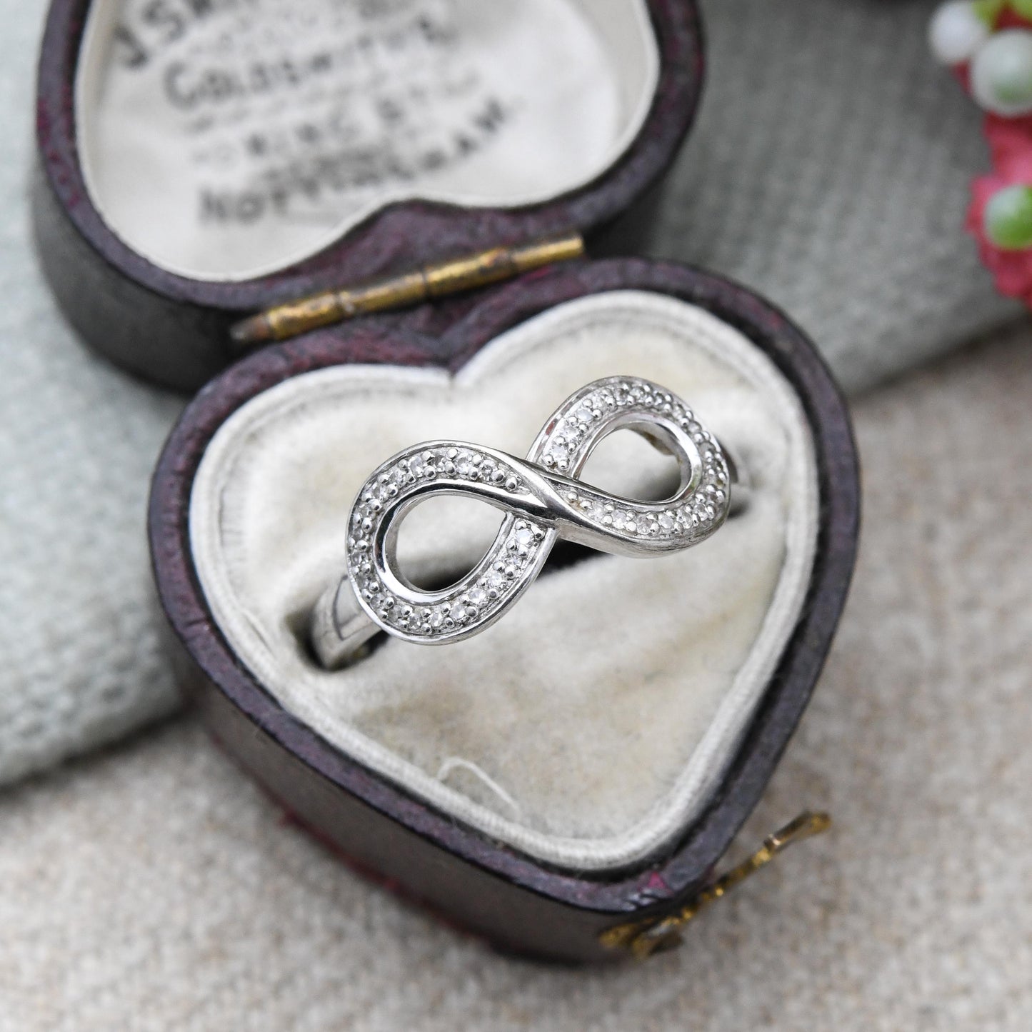 Vintage Sterling Silver Clear Stone Infinity Ring - Openwork Knot Minimalist Ring | Gift for Her | UK Size - M 1/2 | US Size - 6 1/4